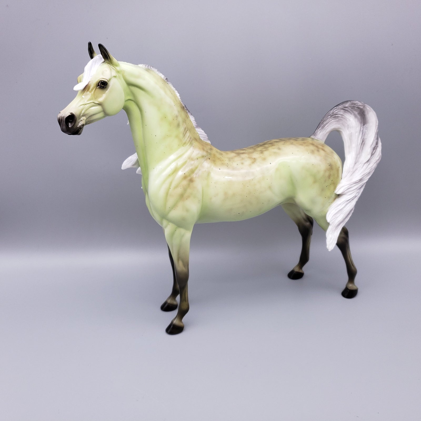 Fontinalis - Deco Arab By Ellen Robbins EQ23