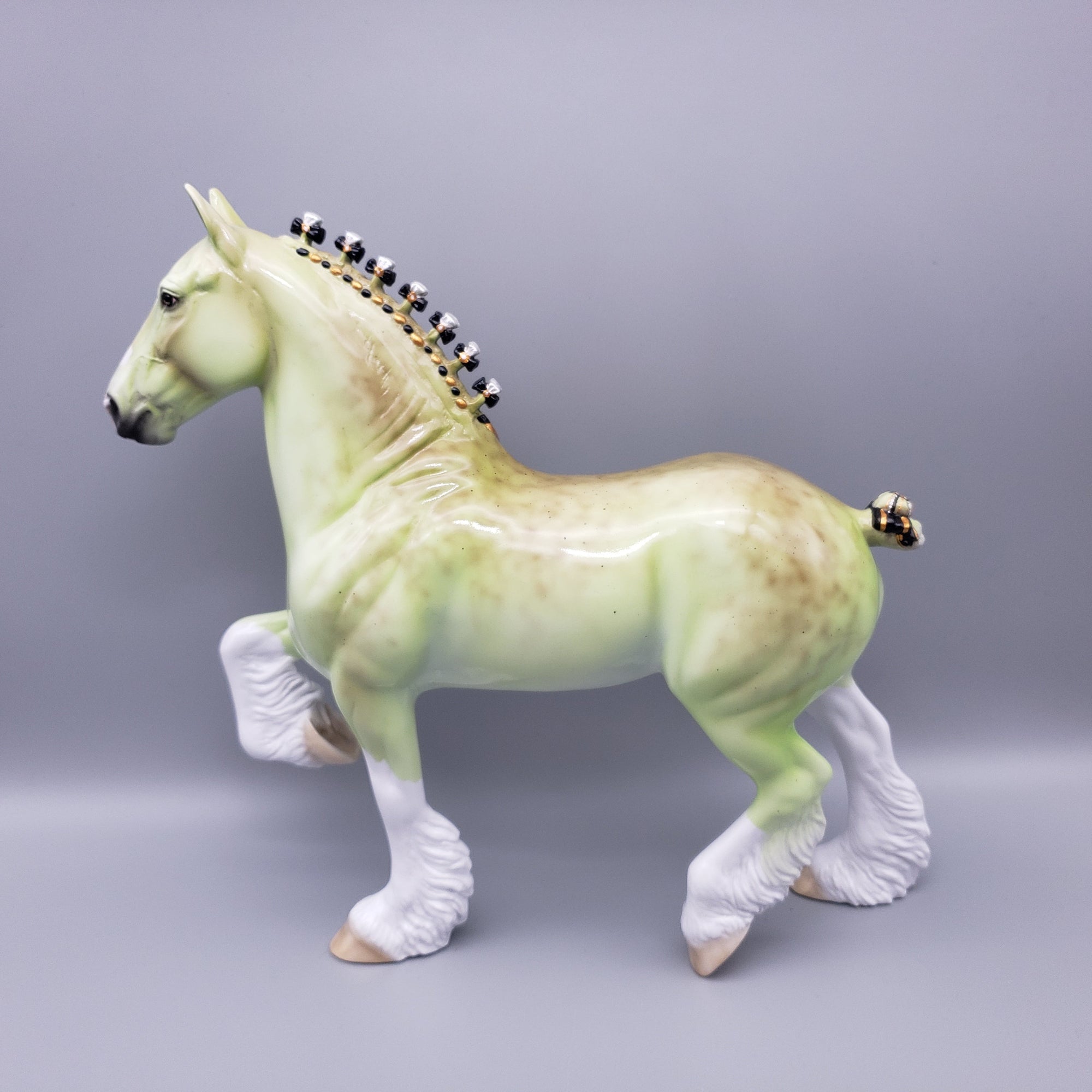 Braunia Deco Trotting Drafter T-shirt Giveaway Model By Ellen Robbins EQ23