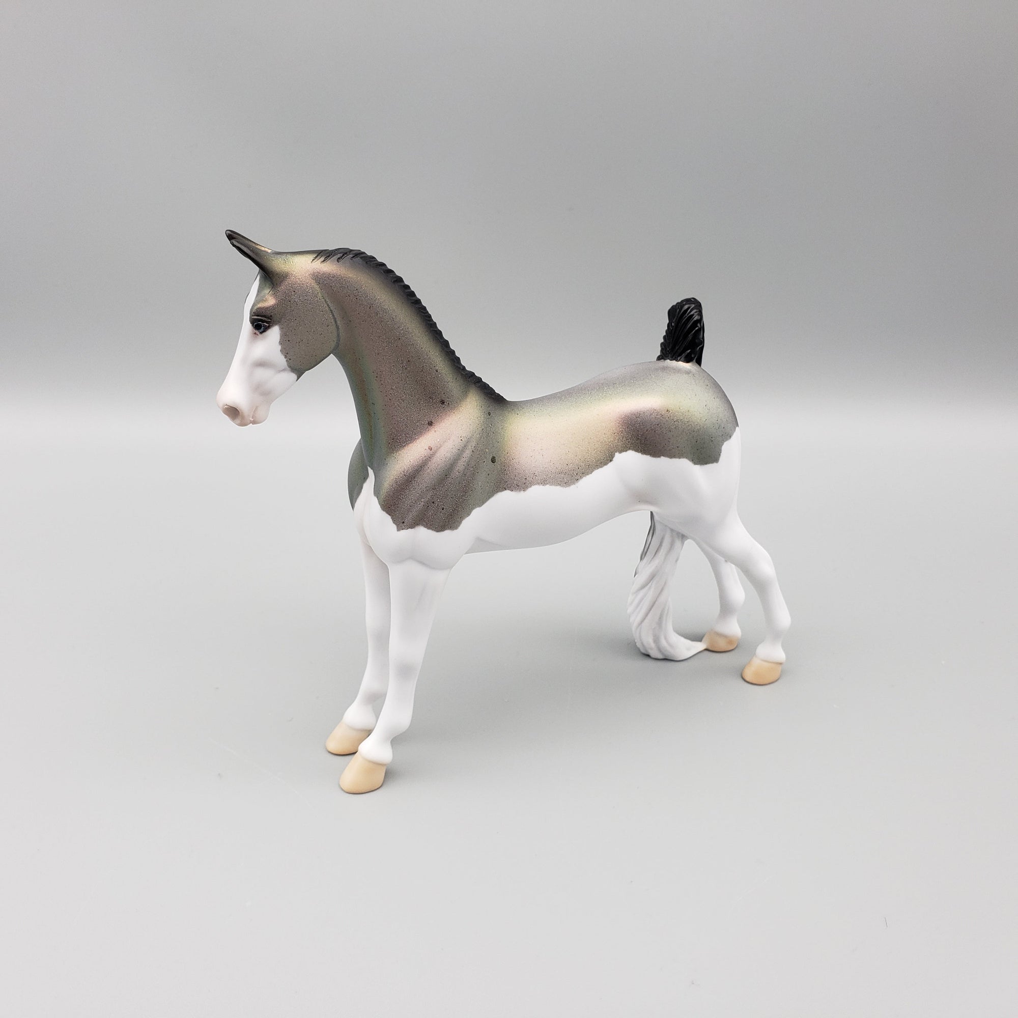 Snazzy OOAK Holo Roan Saddlebred Pebble By Ellen Robbins EQ23