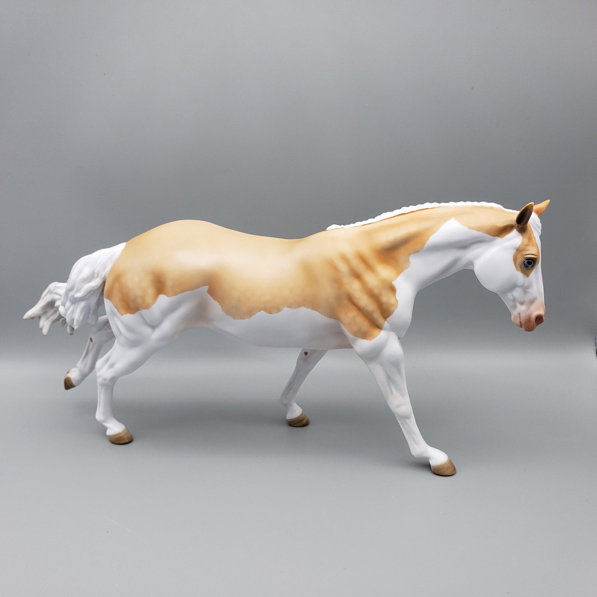 Luc OOAK Palomino Splash Running Stock Horse By Angela Marleau EQ23