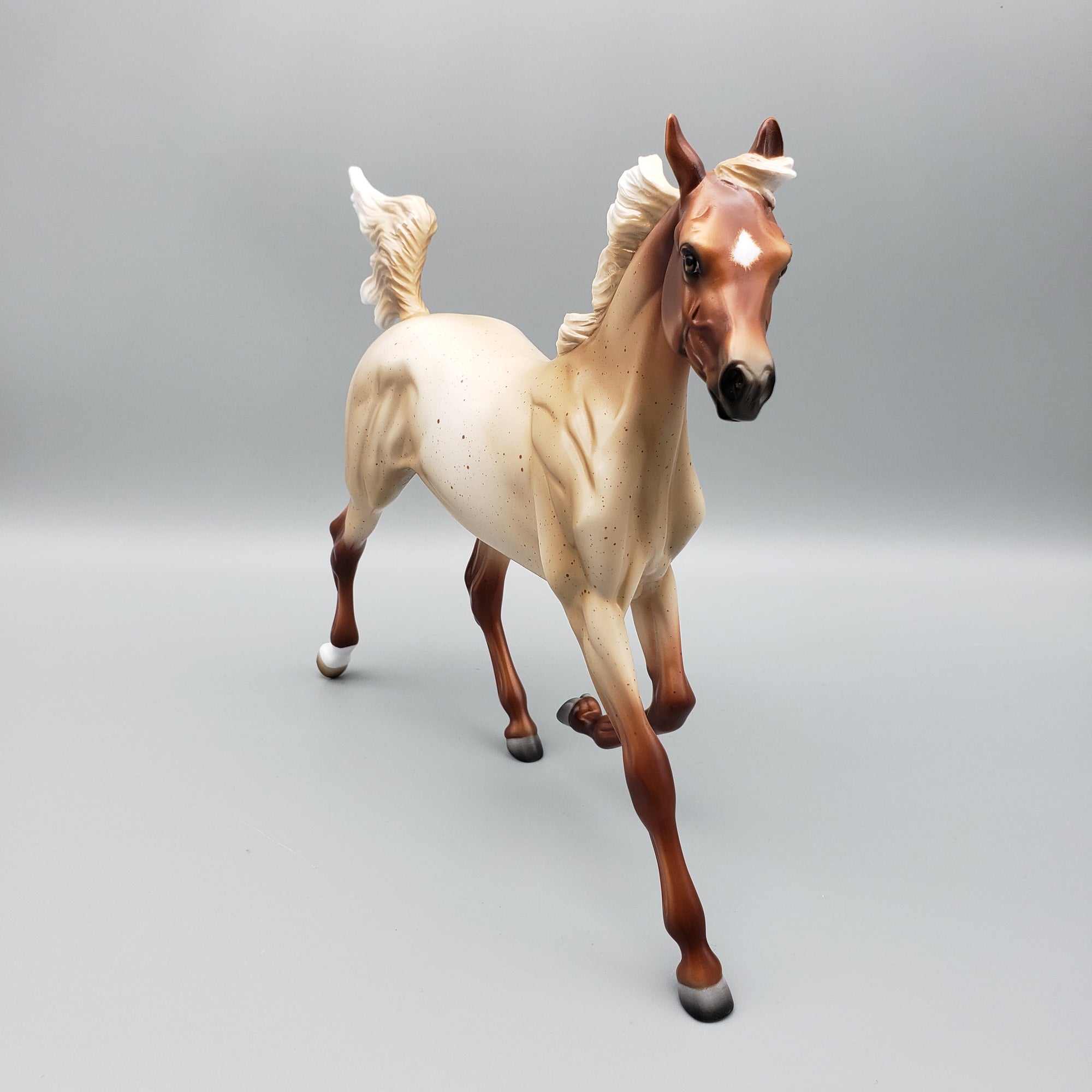 Summertime Darlin OOAK Strawberry Roan Yearling By Ashley Palmer EQ23