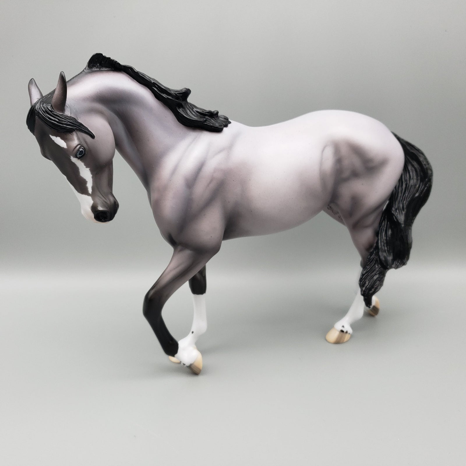 Storm Front OOAK Blue Roan with Badger Face By Ellen Robbins EQ23