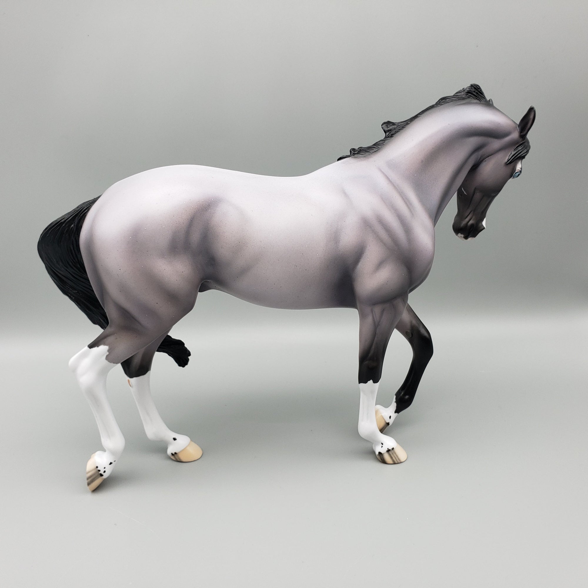 Storm Front OOAK Blue Roan with Badger Face By Ellen Robbins EQ23