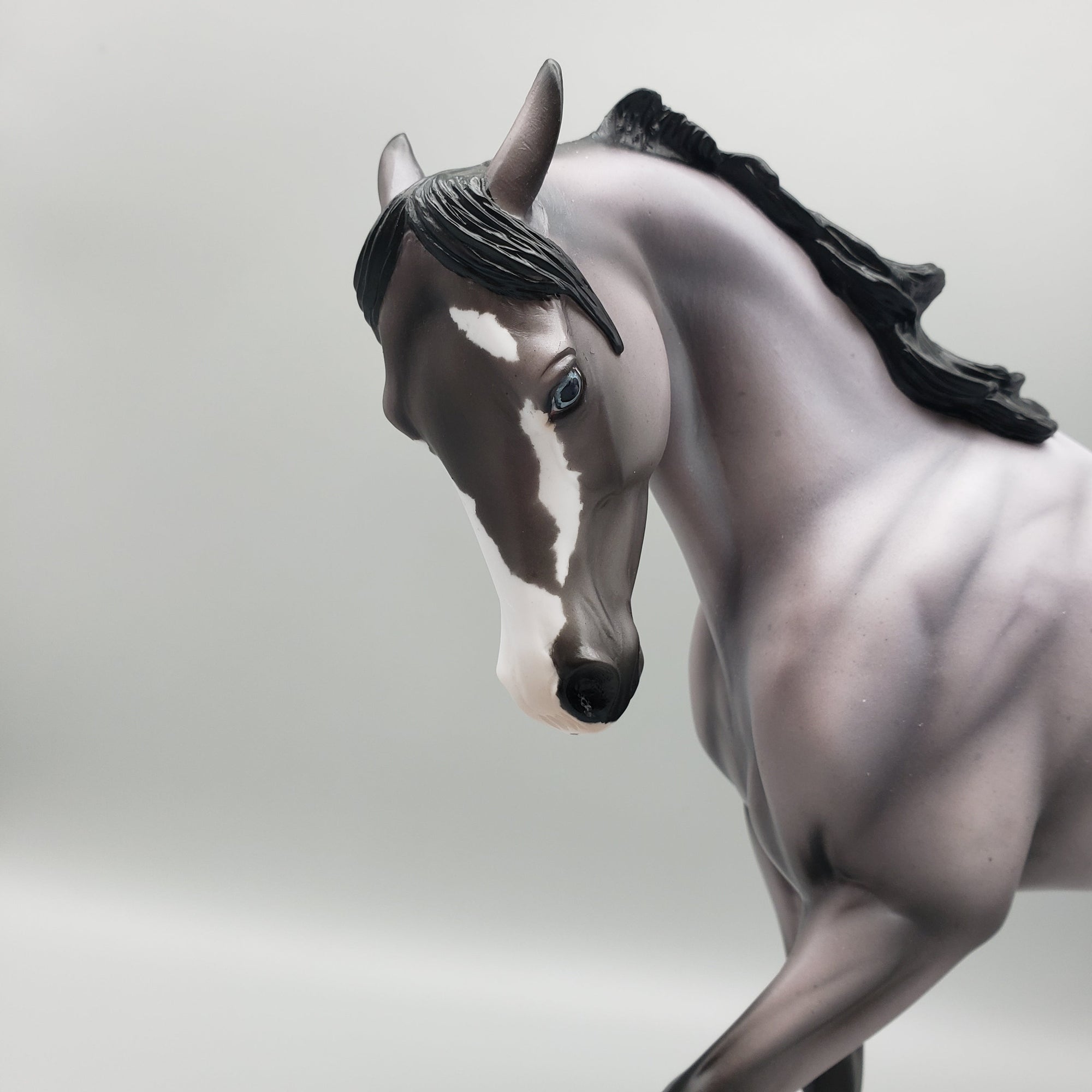 Storm Front OOAK Blue Roan with Badger Face By Ellen Robbins EQ23