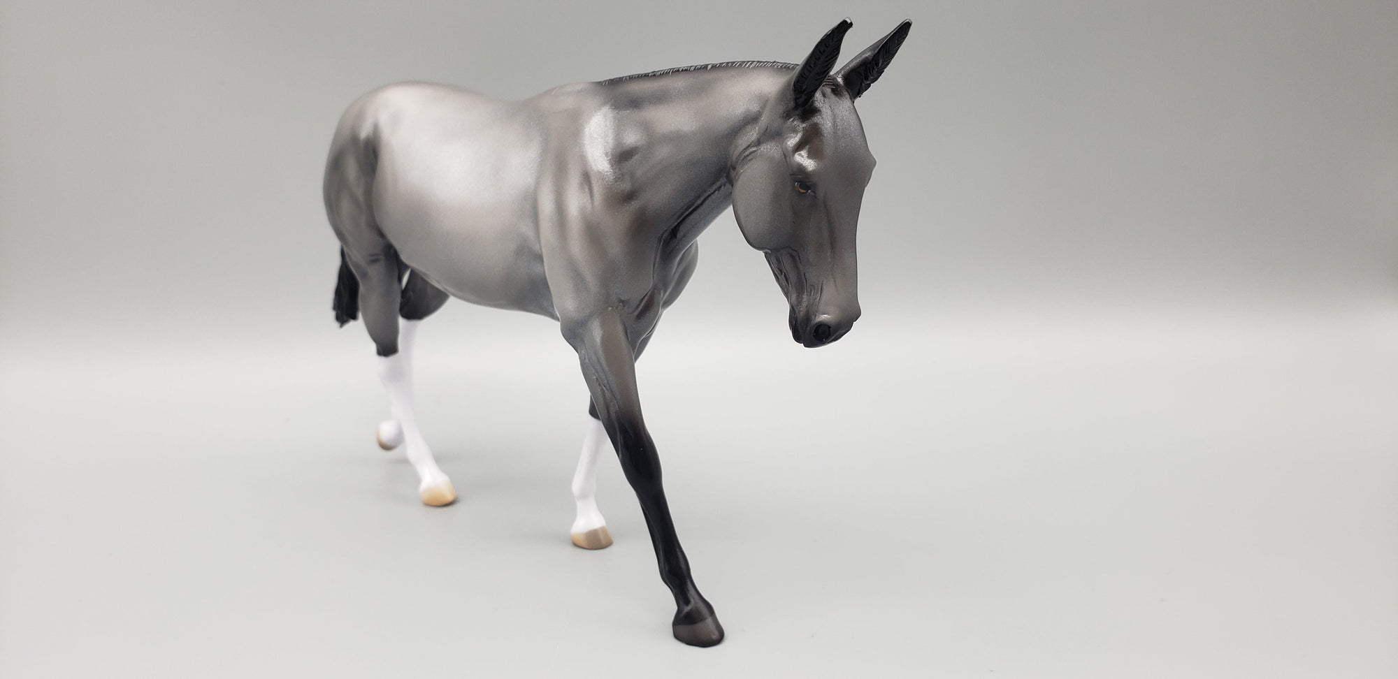 Willa OOAK Silver Grey Pebble Mule By Angela Marleau EQ23