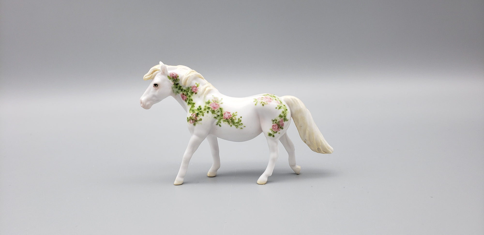 Ramblen Rose OOAK White with Handpainted Rose Deco Pony Chip By Andrea Thomason EQ23