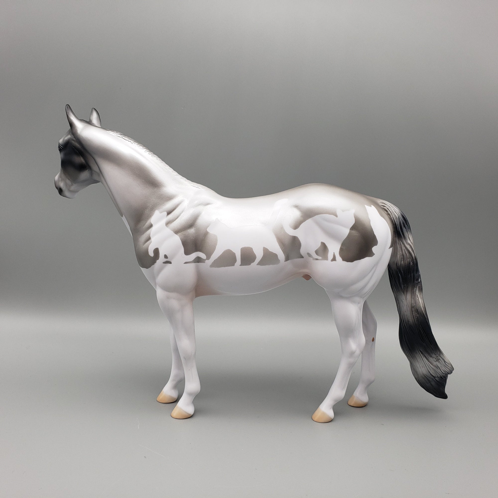 August DAH Special Design Pattern - Kitten Around - 8/11/23