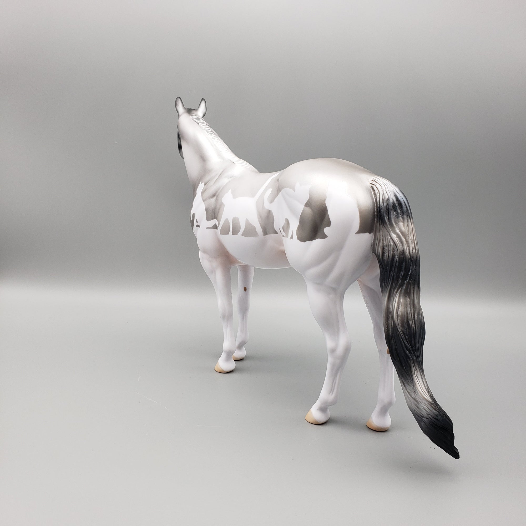 August DAH Special Design Pattern - Kitten Around - 8/11/23