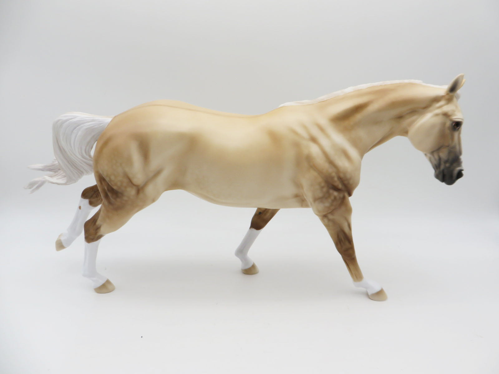 24 Carrots - OOAK - Dappled Dunalio Remington By Ellen Robbins - Best Offers 1/23/23