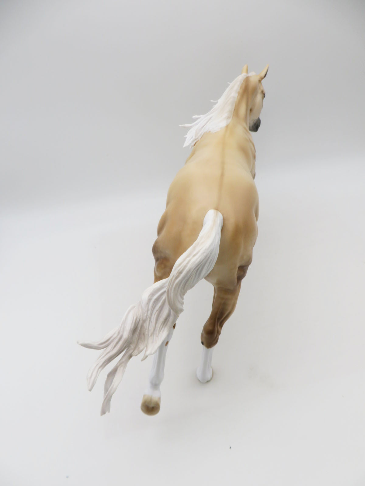 24 Carrots - OOAK - Dappled Dunalio Remington By Ellen Robbins - Best Offers 1/23/23