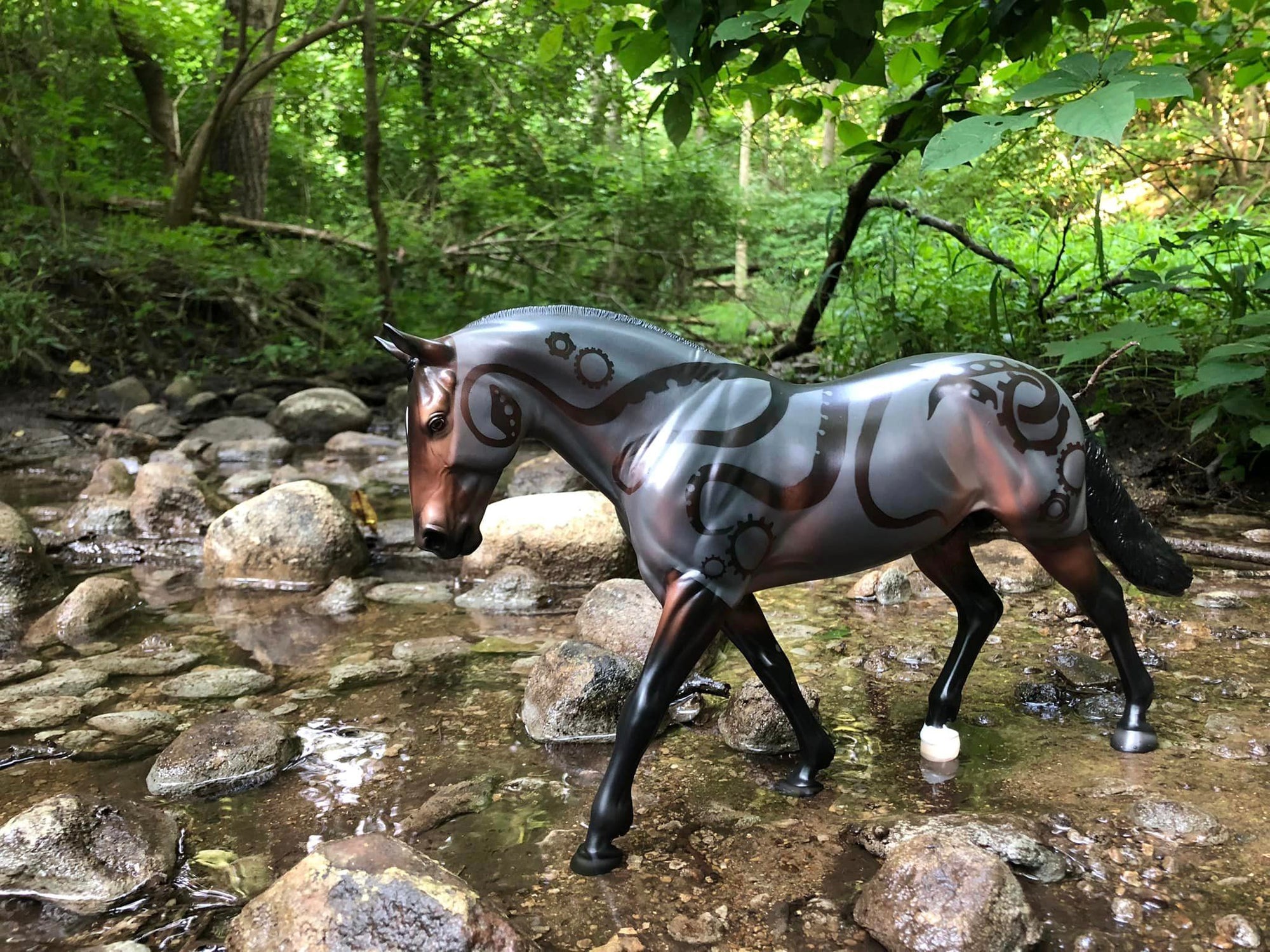 Nautilus - Blanket Clipped Bay Irish Draft with Anchor Brand By Ellen Robbins Classic Literature Series 2023 CL23