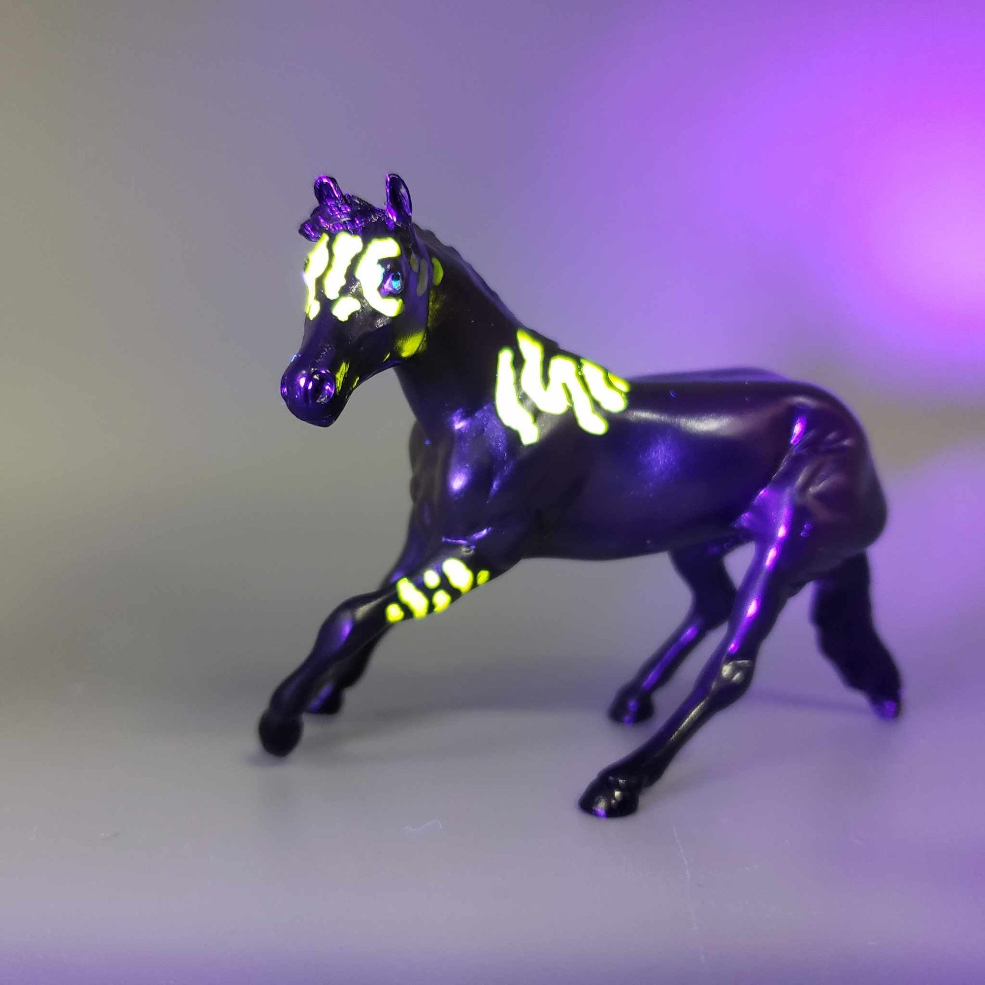 Drads &amp; Calf OOAK Colorshift Black Blacklight Reactive Cutter &amp; Alien Calf Chip LE-30 By Jess Hamill Moonlight Madness 2023 MM23