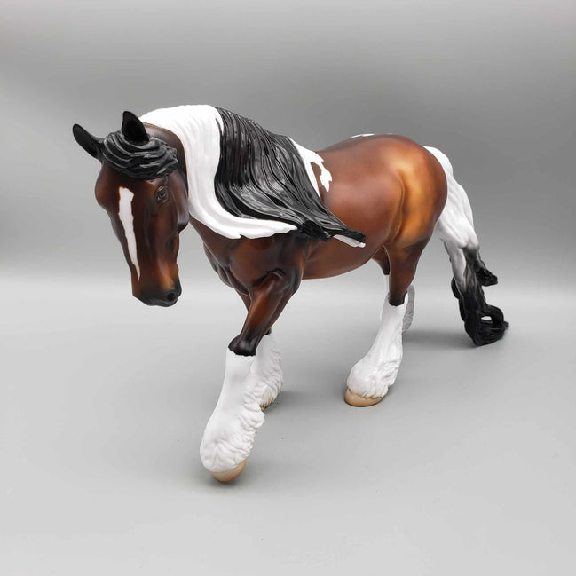 Hourglass OOAK Bay Irish Cob By Angela Marleau New Year Sales Collection NY23 Facebook Auction