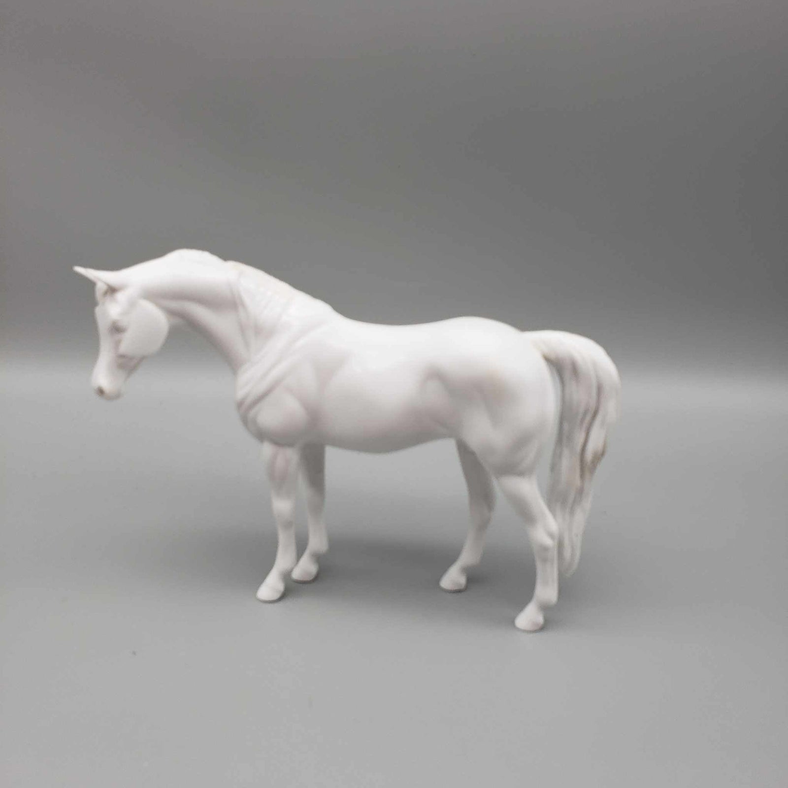 Body -Seconds Horse Arabian Pebble MM23