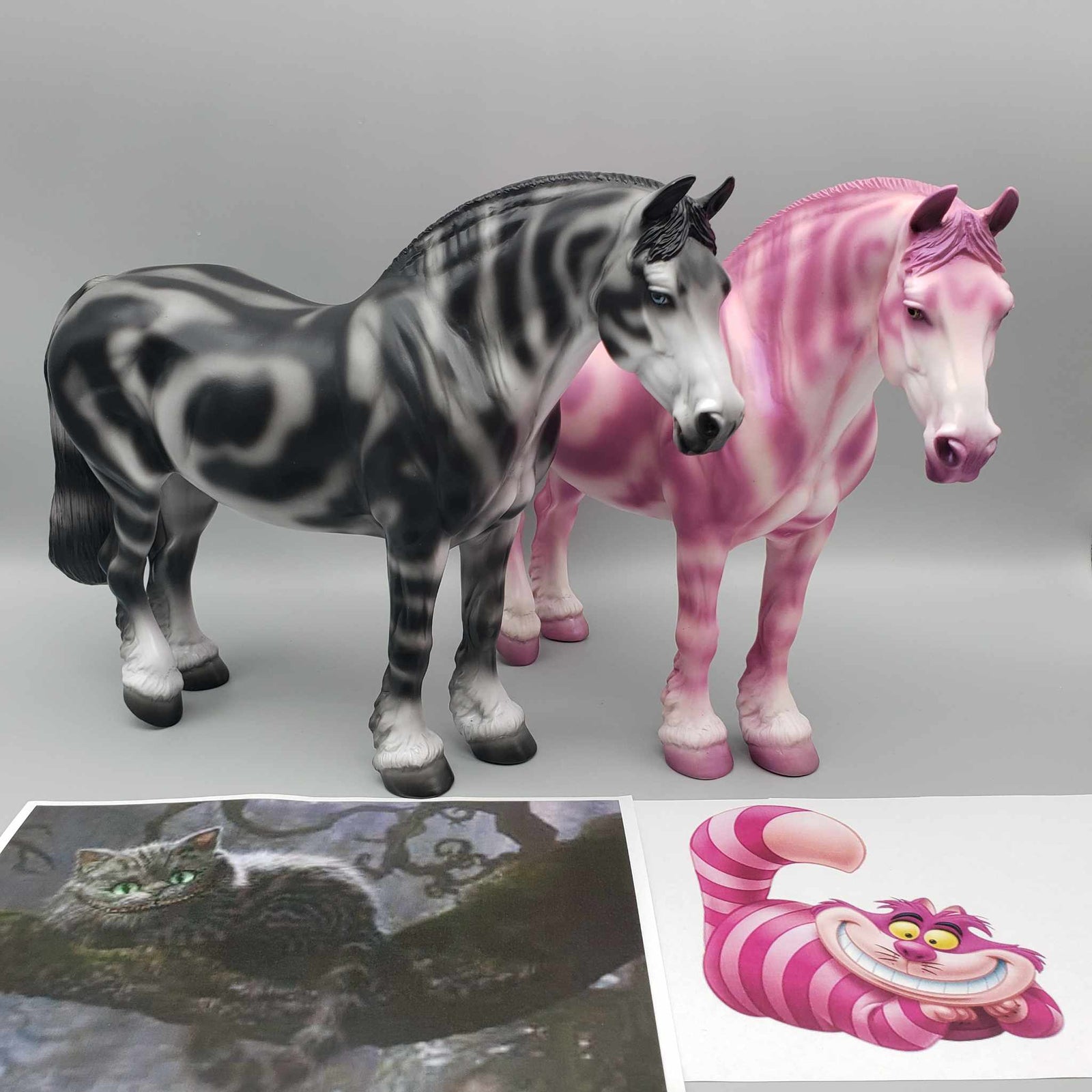 Alice In Wonderland CHESHIRE CAT Two Versions Grey or Pink  😍 By Jess Hamill Classic Literature 2023 CL23