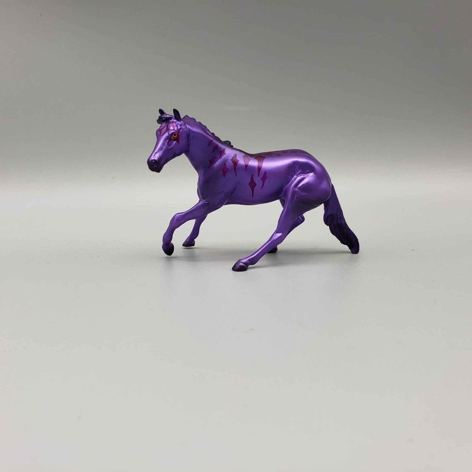 Islans &amp; Calf OOAK Purple Blacklight Reactive Cutter &amp; Alien Calf Chip LE-30 By Jess Hamill Moonlight Madness 2023 MM23