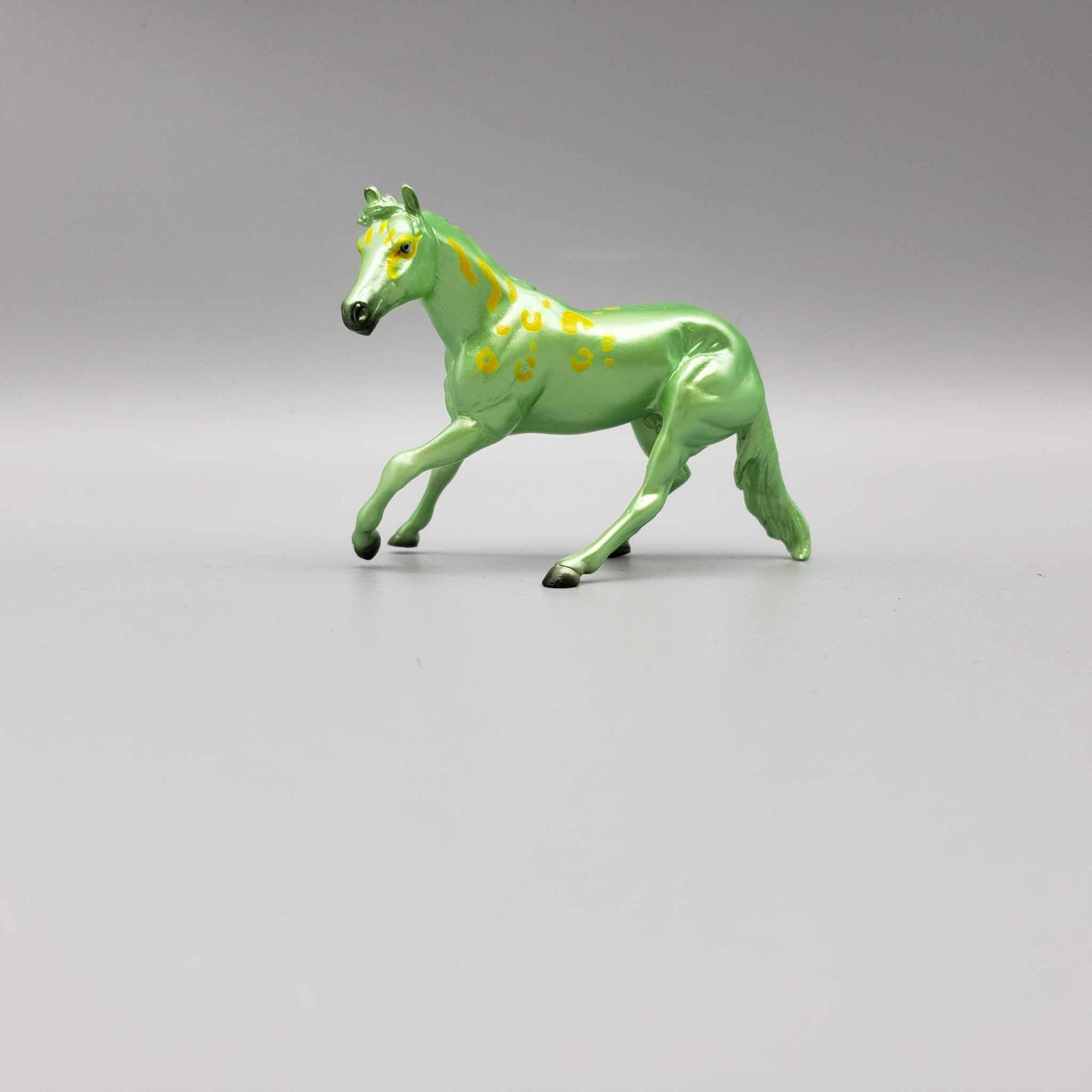 Shuvaeds &amp; Calf OOAK Neon Green Blacklight Reactive Cutter &amp; Alien Calf Chip LE-30 By Jess Hamill Moonlight Madness 2023 MM23