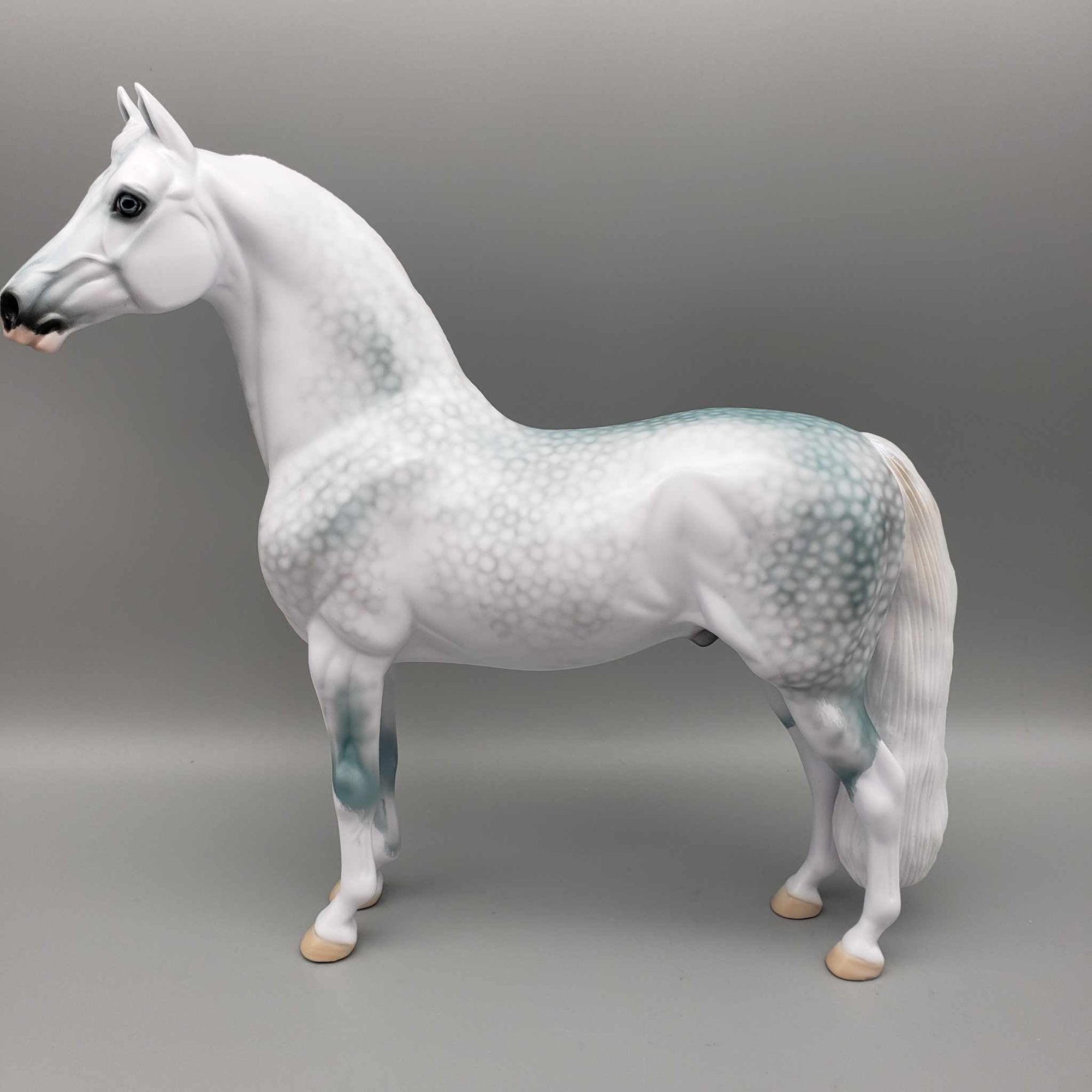 Snow Miser OOAK Dappled Gray Deco Cold Sensitive Morgan By Ellen Robbins Holiday Sale HS23