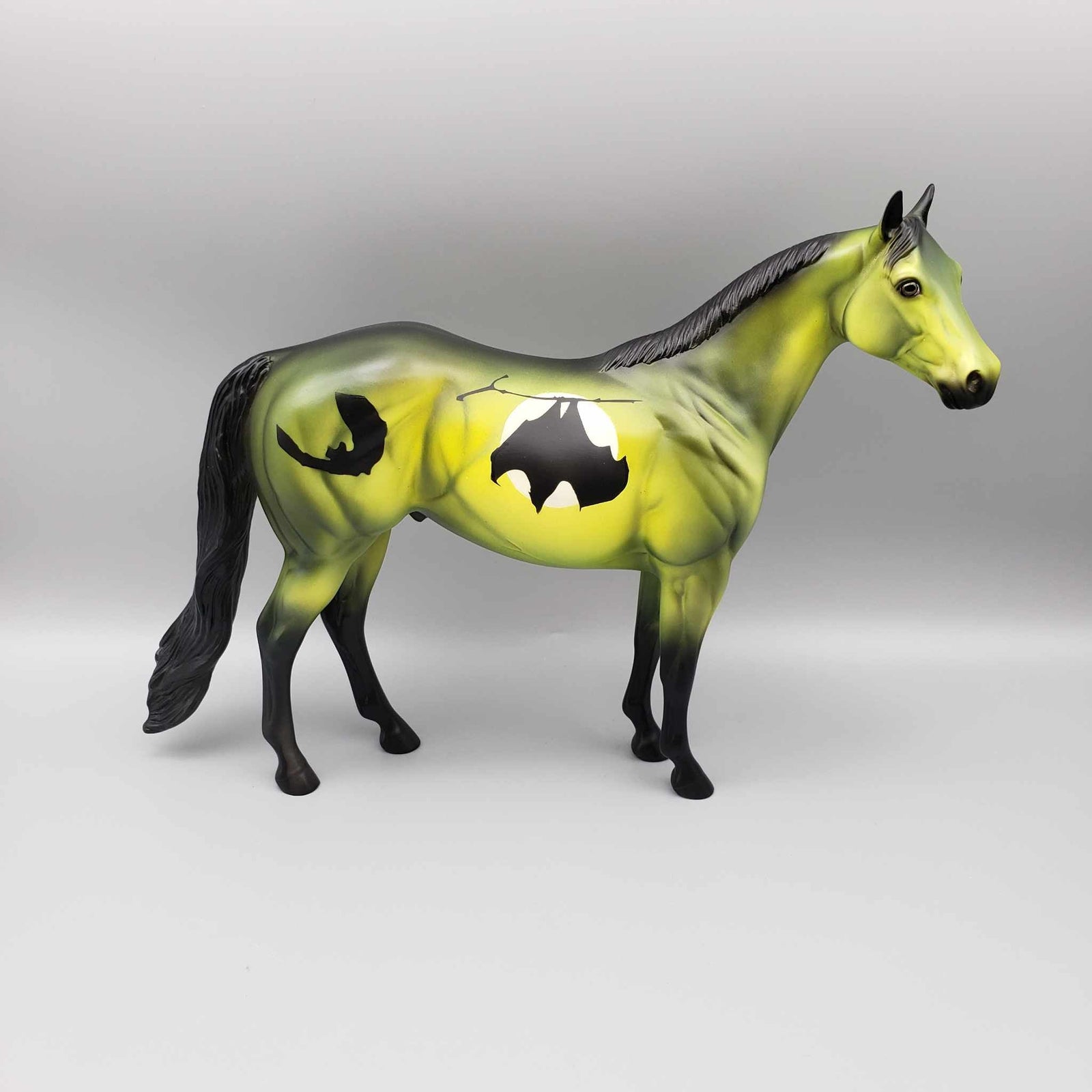 Foder LE-18 (Bat Series) Halloween Deco Green ISH By Dawn Quick Moonlight Madness 2023 MM23