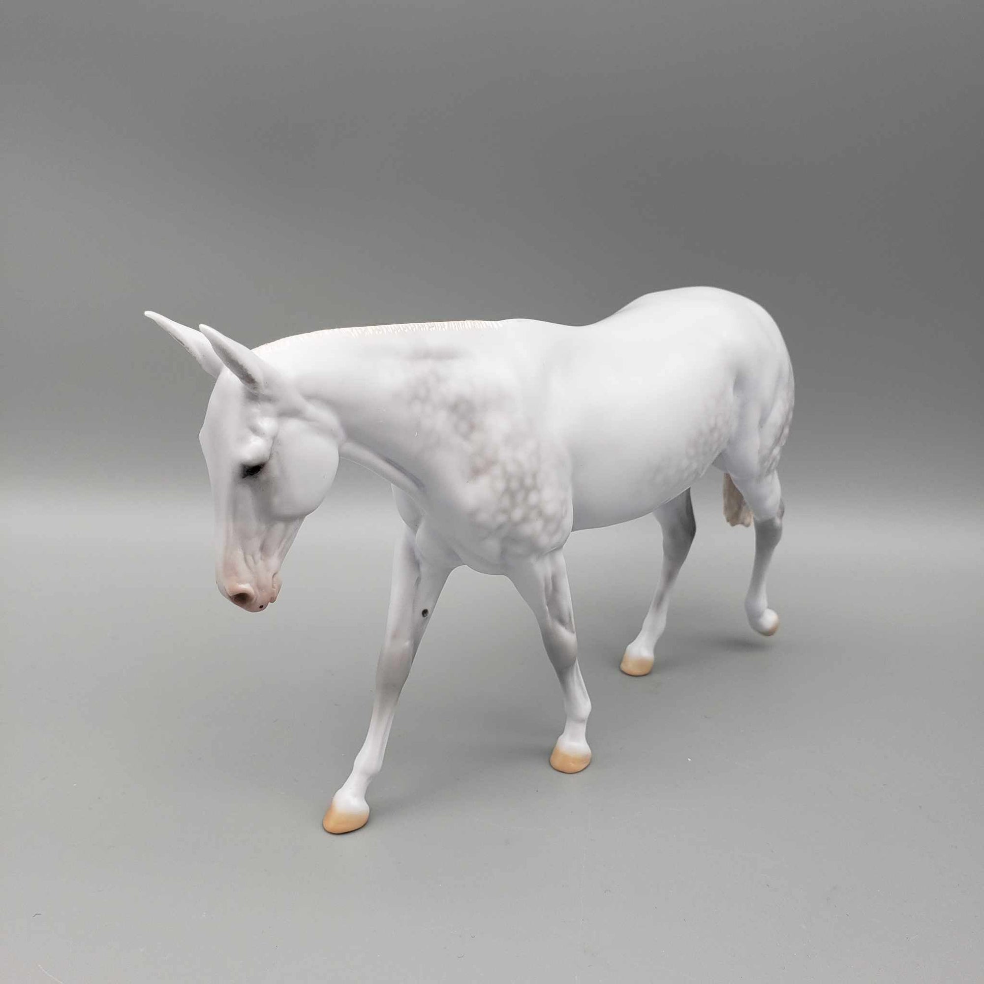 Snowball Limited Edition 22 Dapple Grey Pebble Mule Dinner Model for Holiday Event Dinner 2023 By Ellen Robbins Holiday Sale HS23