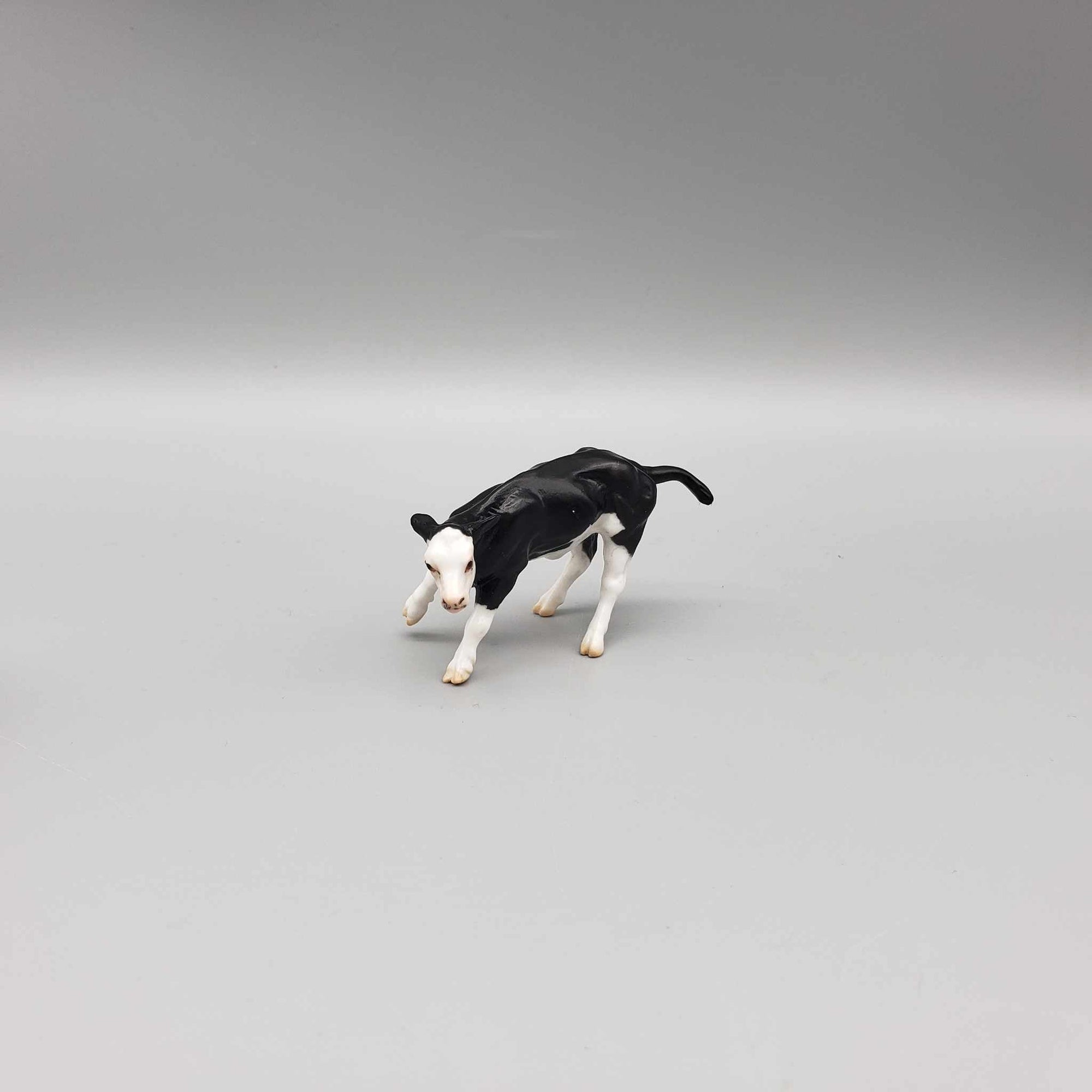 Stuvvaits &amp; Calf OOAK Purple Blacklight Reactive Cutter &amp; Alien Calf Chip LE-30 By Jess Hamill Moonlight Madness 2023 MM23