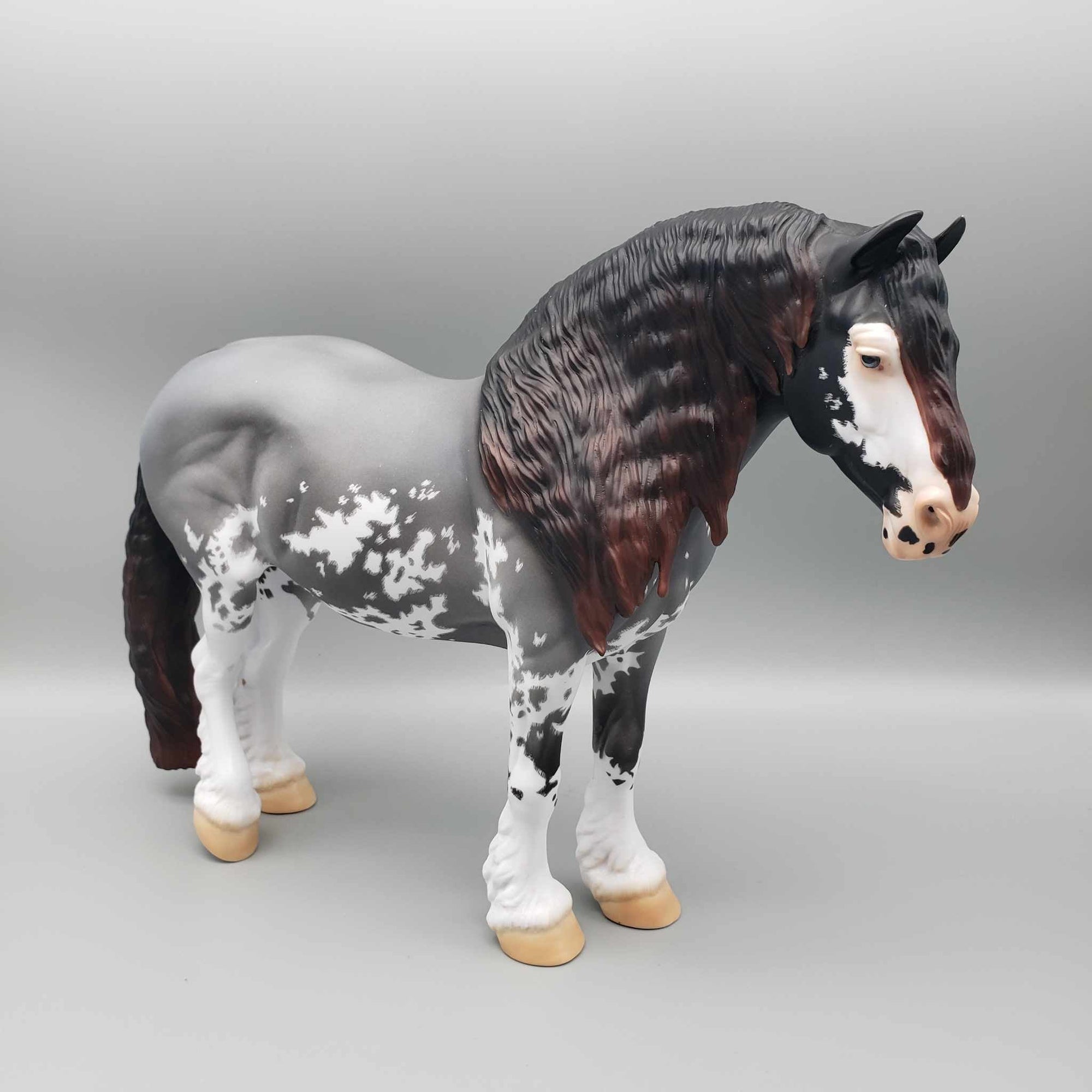 Nulit OOAK Blue Roan Sabino with Etched Markings By Hannah Olson