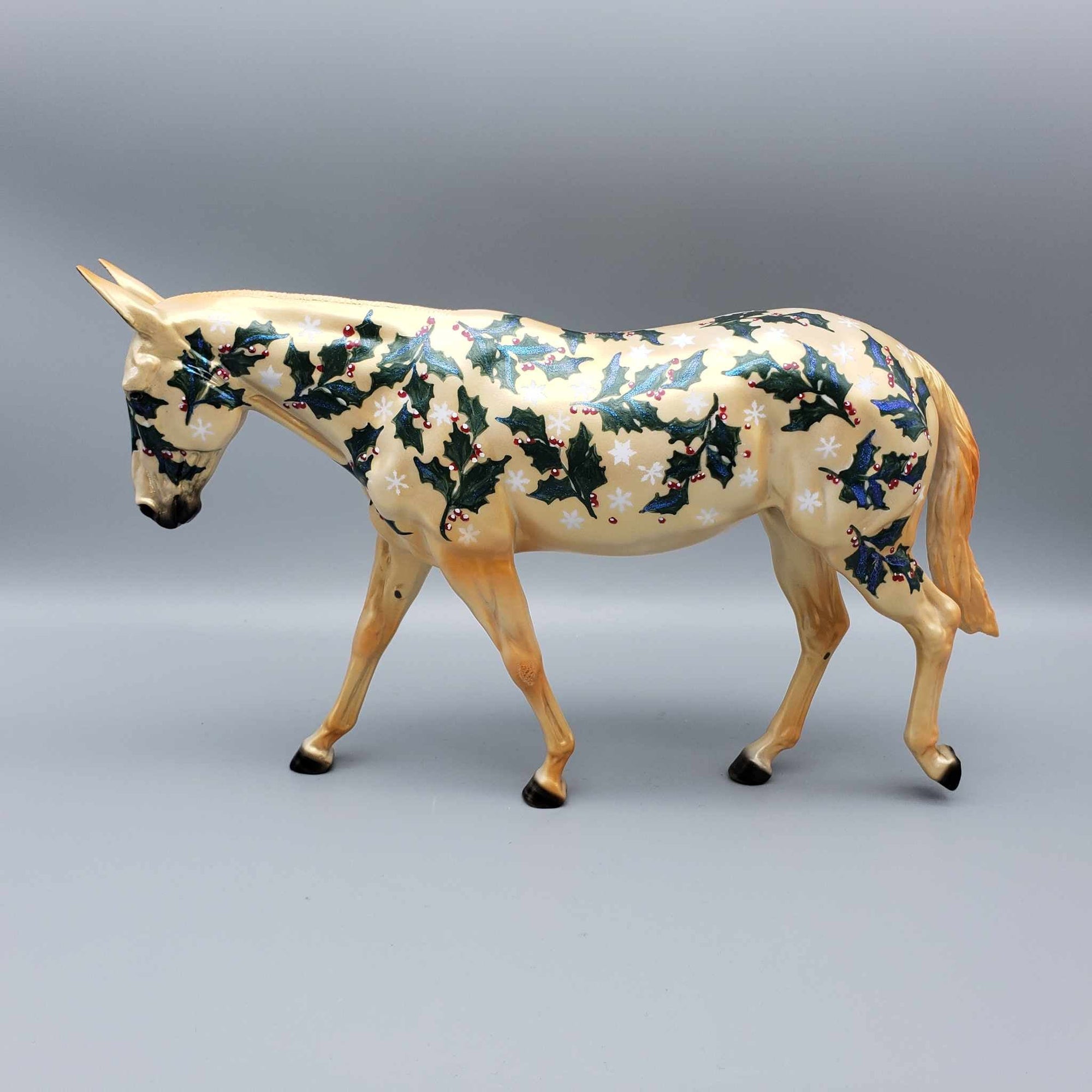 Golden Holly Wishes OOAK Gold Holly Berry Deco Mule By Dawn Quick Holiday Sale HS23