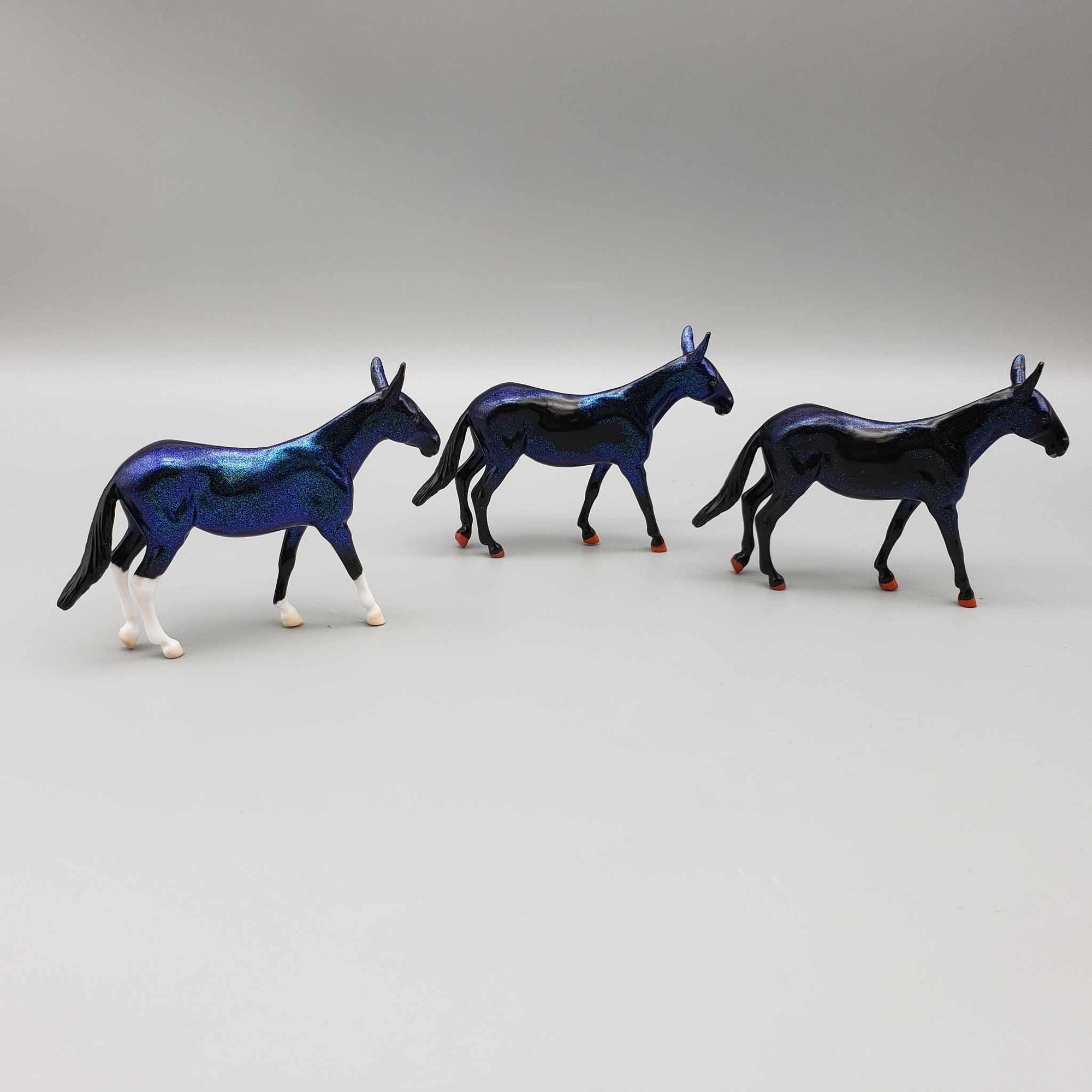 TEAM DRACULA OR TEAM HARKER - Dracula Classic Lit Series Random Chip Grab Bag 😍 One Per Customer Please