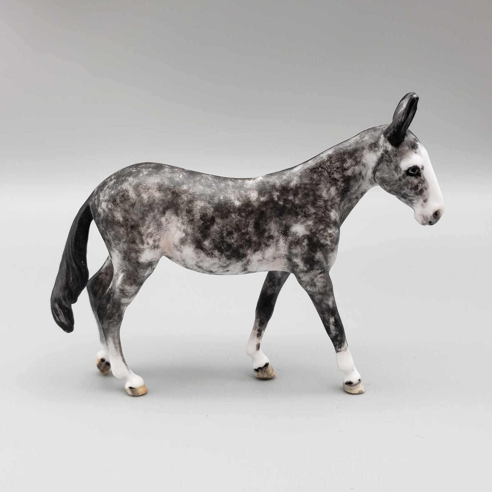 Shizuka OOAK Custom Mule Chip by Andrea Thomason Fall Facebook Auction 9/23