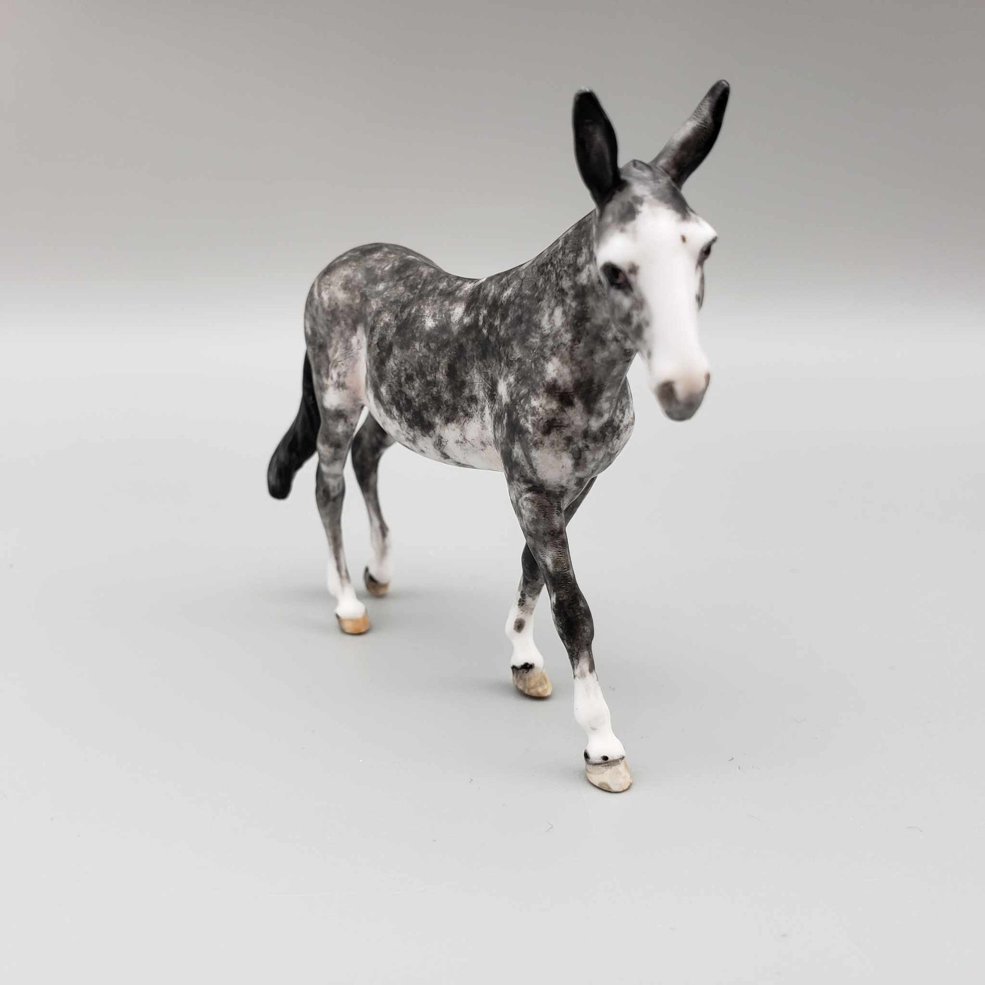Shizuka OOAK Custom Mule Chip by Andrea Thomason Fall Facebook Auction 9/23