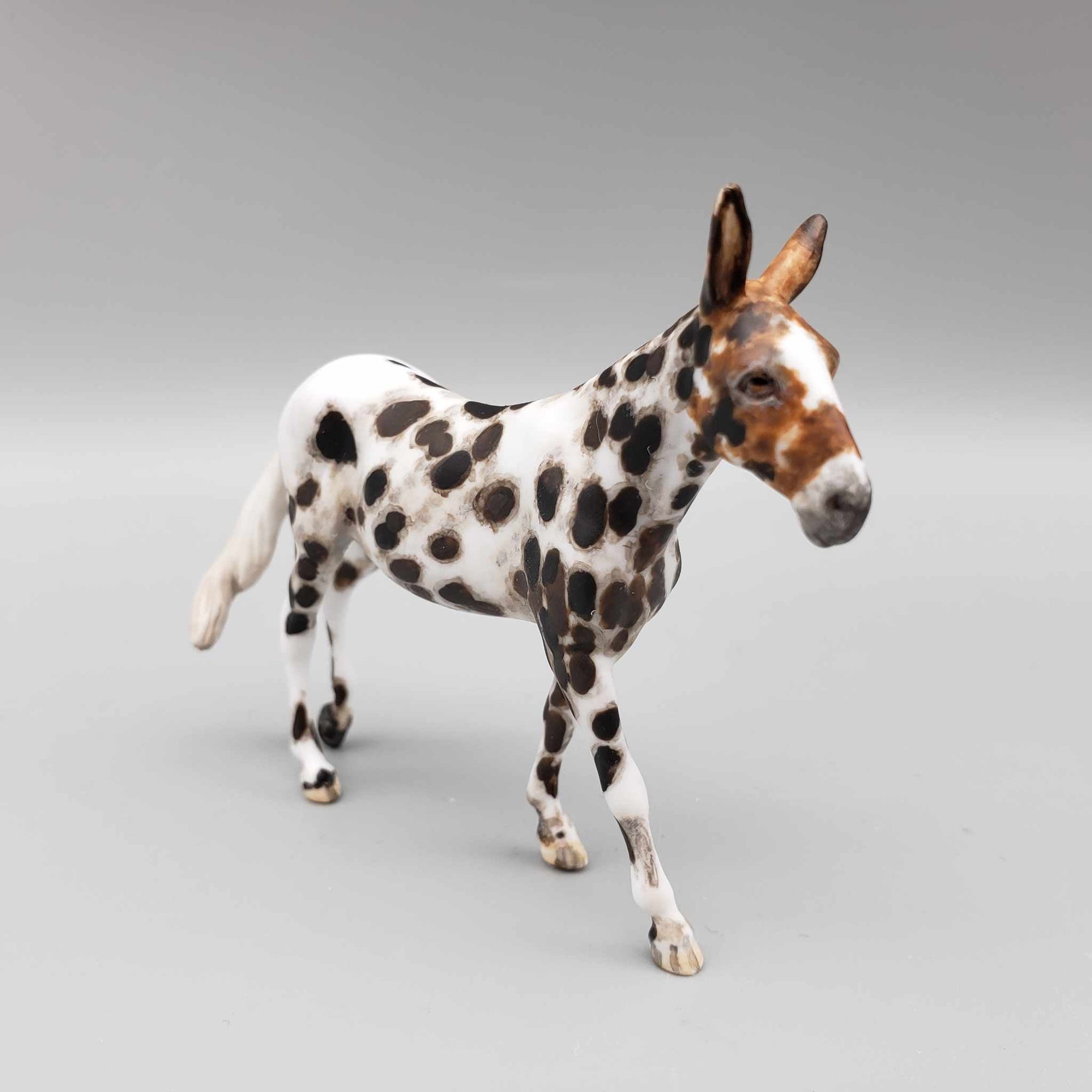 McIntosh OOAK Custom Mule Chip by Andrea Thomason Fall Facebook Auction 9/23