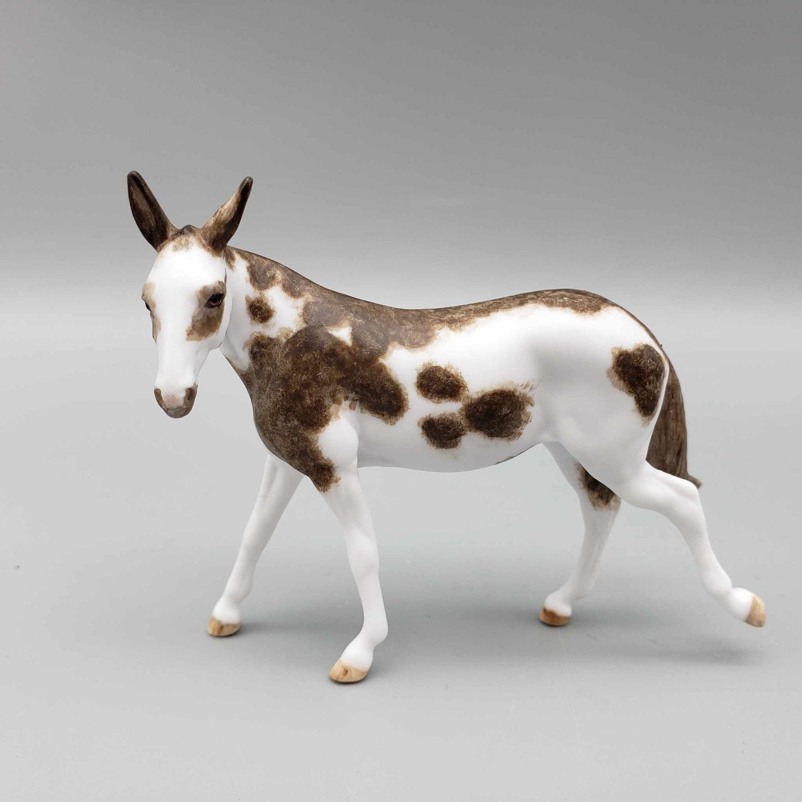 Cameo OOAK Custom Mule Chip by Andrea Thomason Fall Facebook Auction 9/23