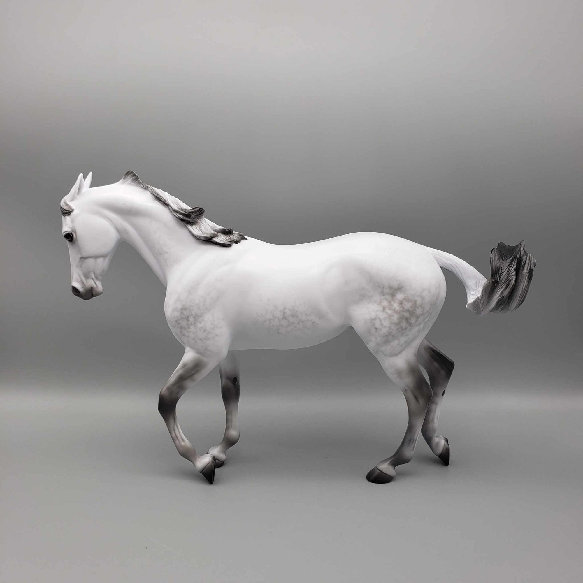 Moonlight Becomes Ye OOAK Dapple Grey Pinned Ear Thoroughbred Fall Facebook Auction 9/23