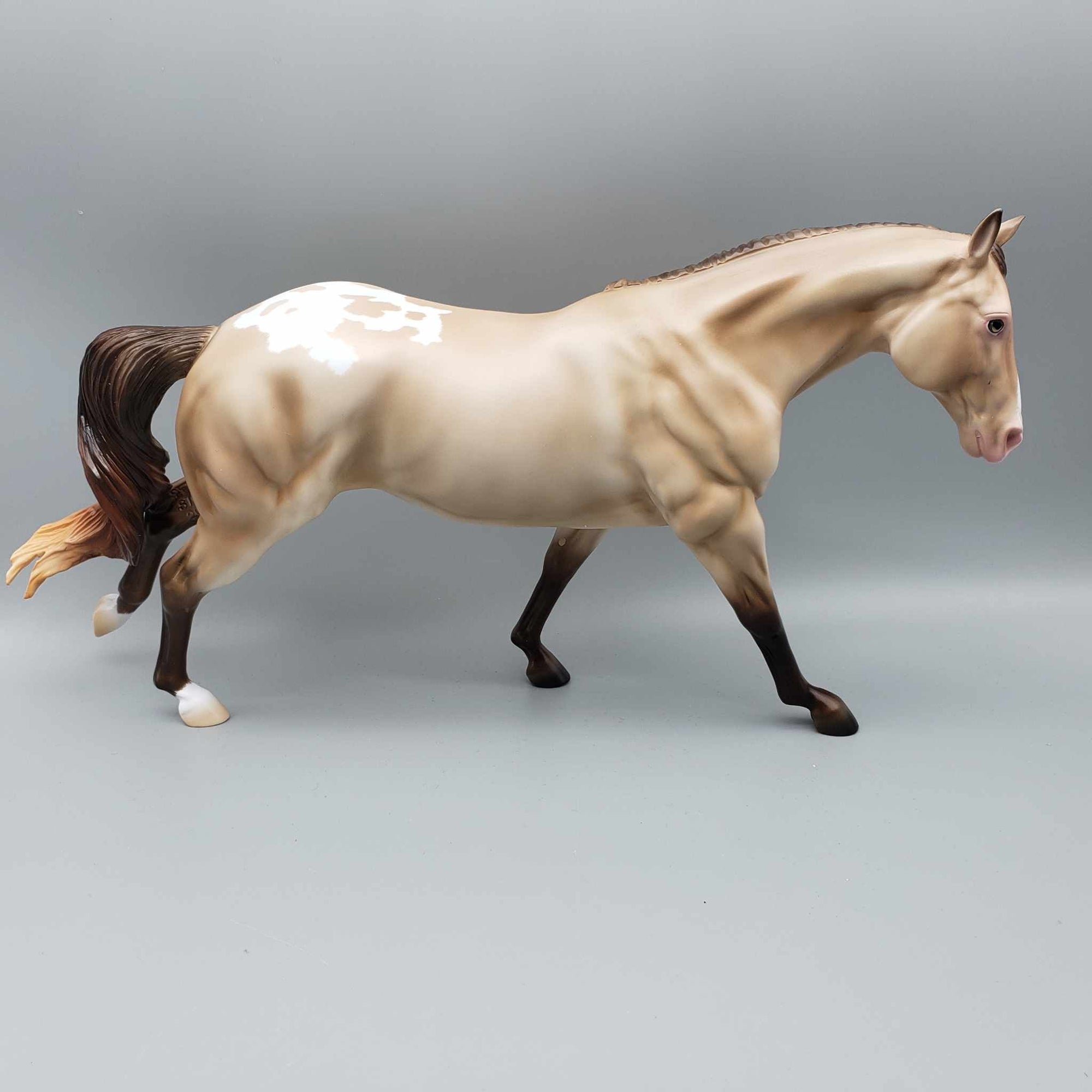 Amber Shimmer OOAK Amber Champagne Running Stock Horse MARE by Ashley Palmer Fall Into Autumn Random Drop Sale 9/23