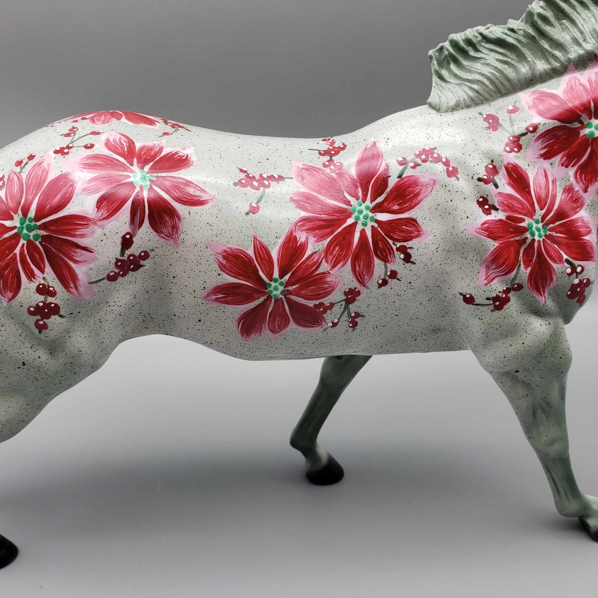 Poinsettia Fields OOAK Green Roan W/ Poinsettias Deco Remington By Dawn Quick Holiday Sale HS23