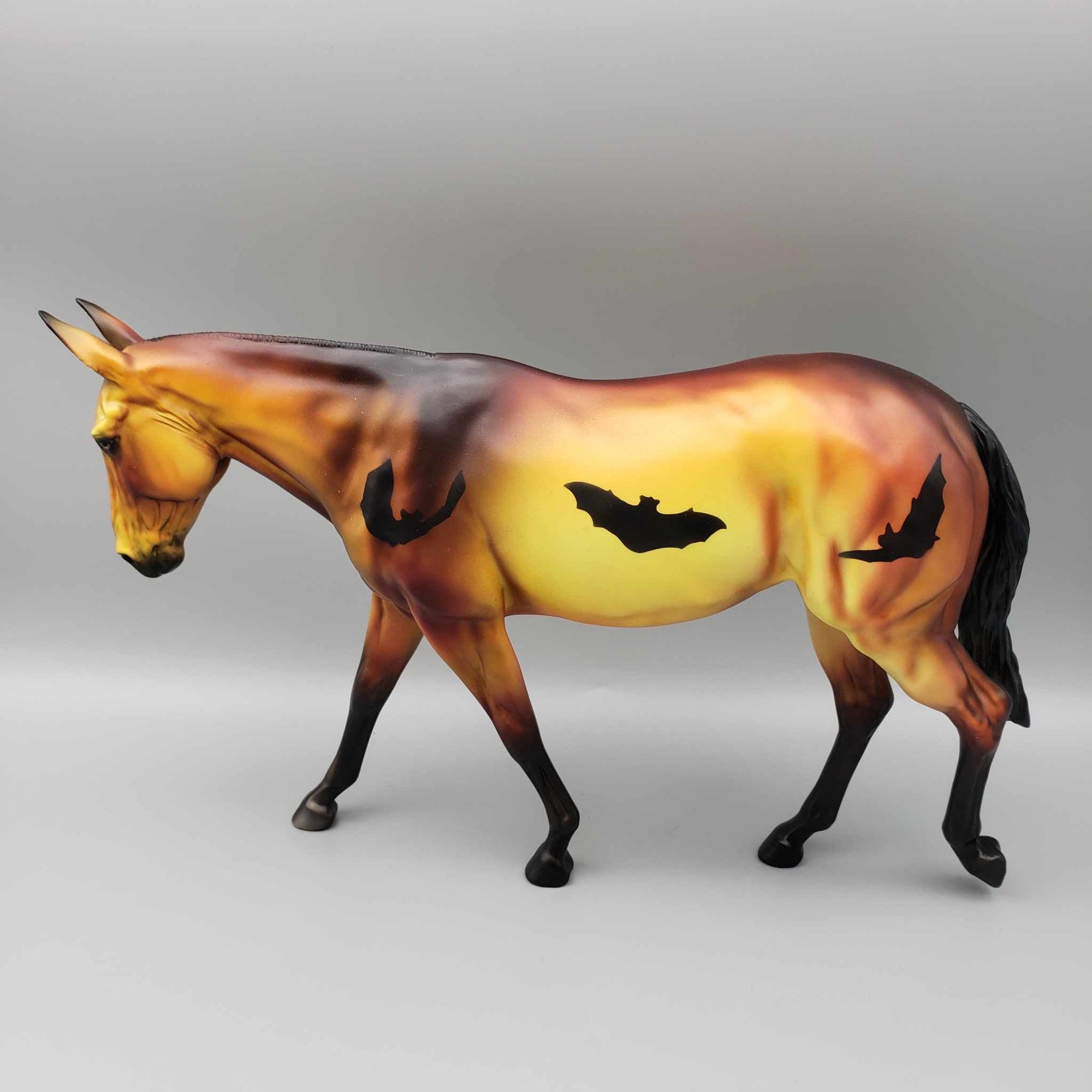 Nagy LE-18 (Bat Series) Halloween Deco Orange Mule By Dawn Quick Moonlight Madness 2023 MM23