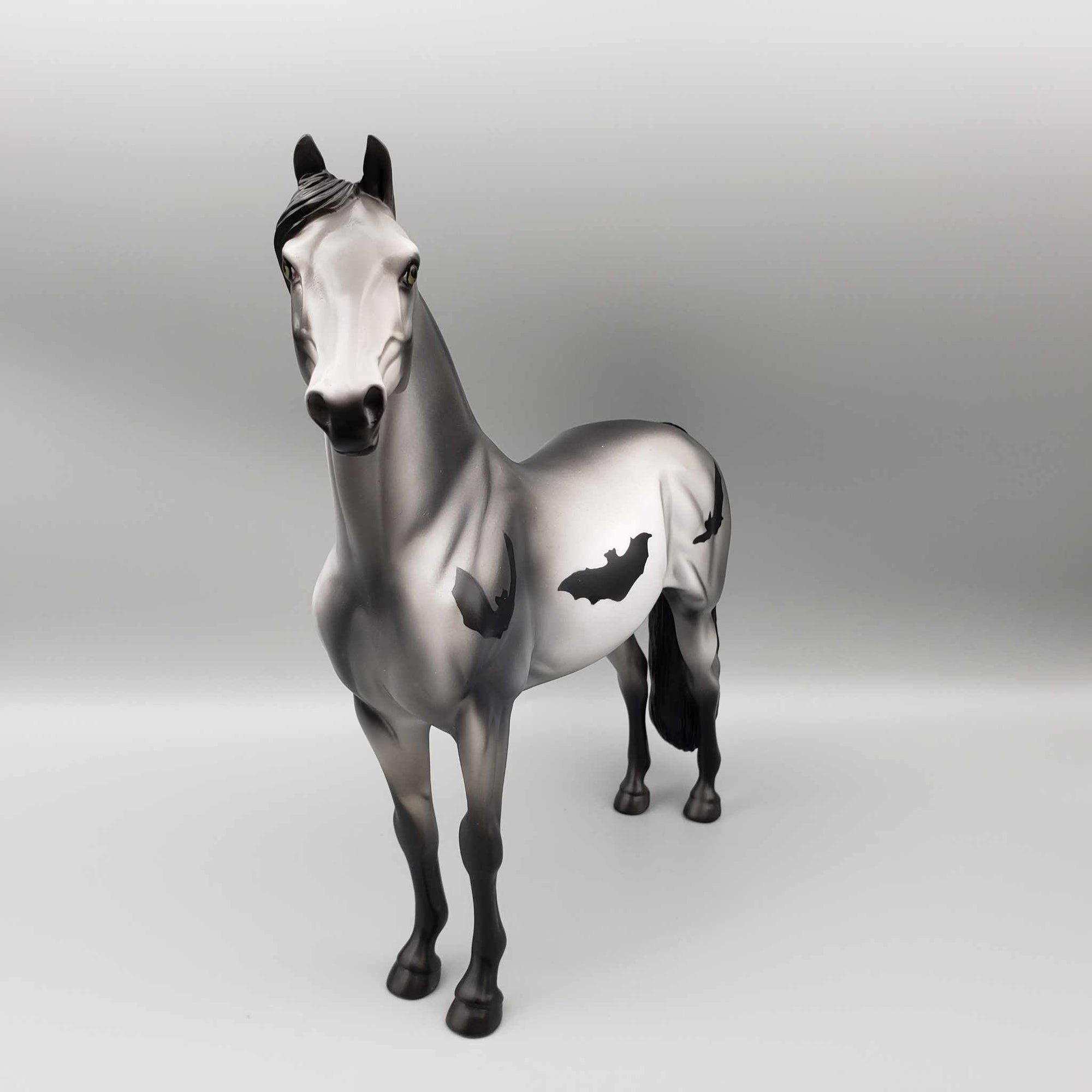 Kovacs LE-18 (Bat Series) Halloween Deco Gray Morgan By Dawn Quick Moonlight Madness 2023 MM23