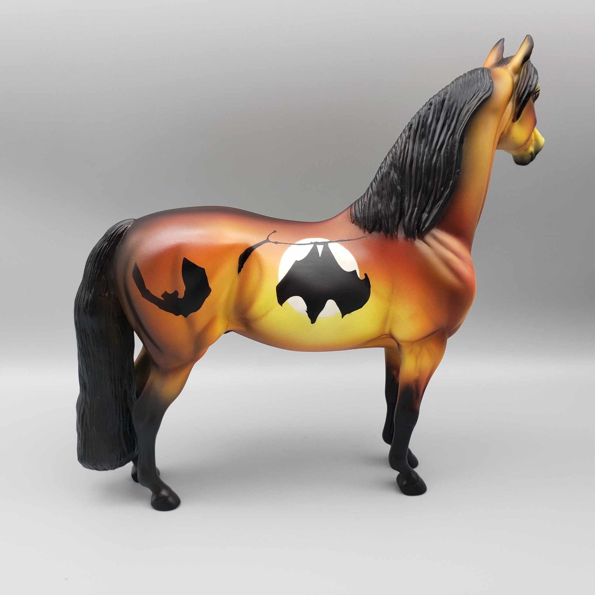 Hovarth LE-18 (Bat Series) Halloween Deco Orange Morgan By Dawn Quick Moonlight Madness 2023 MM23