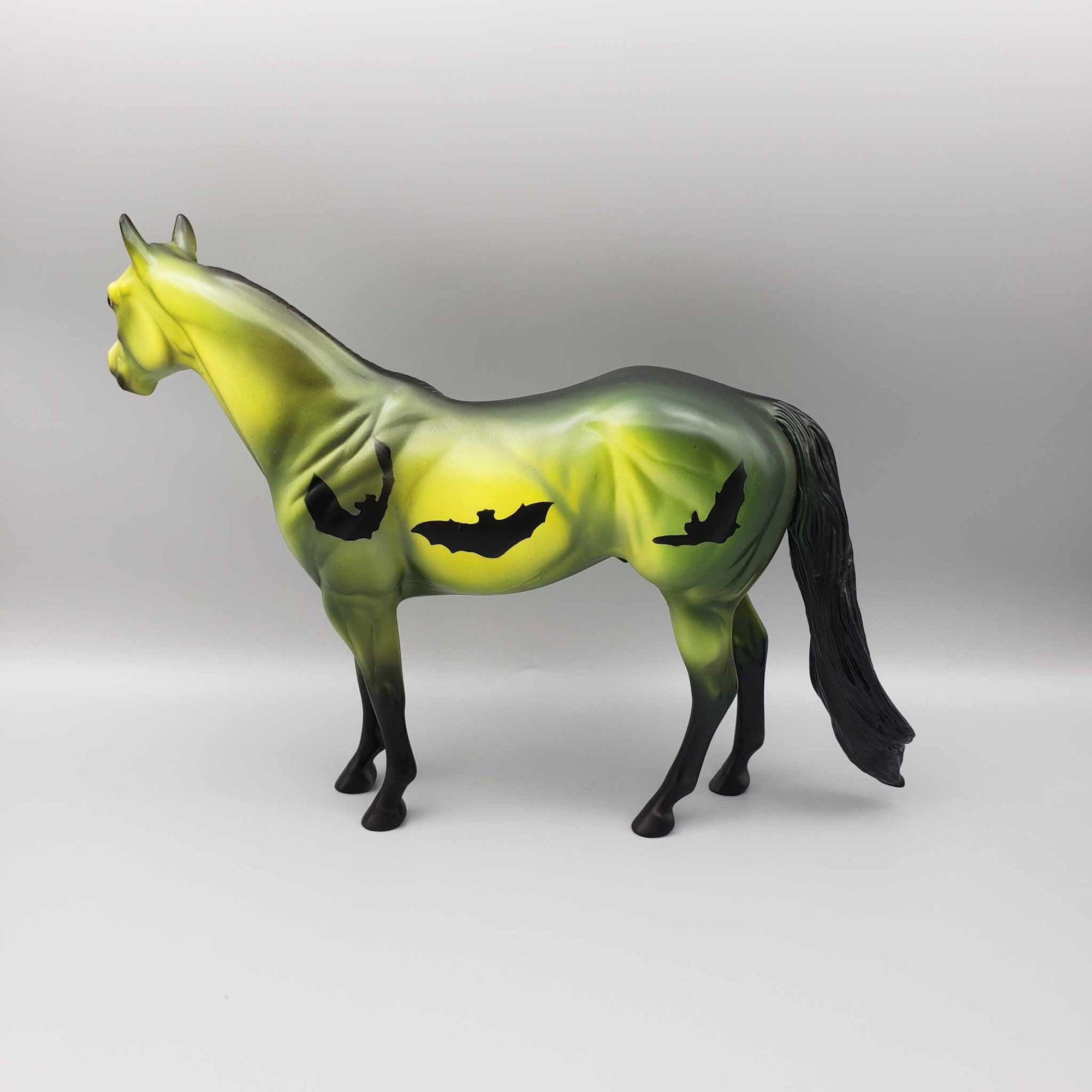 Foder LE-18 (Bat Series) Halloween Deco Green ISH By Dawn Quick Moonlight Madness 2023 MM23