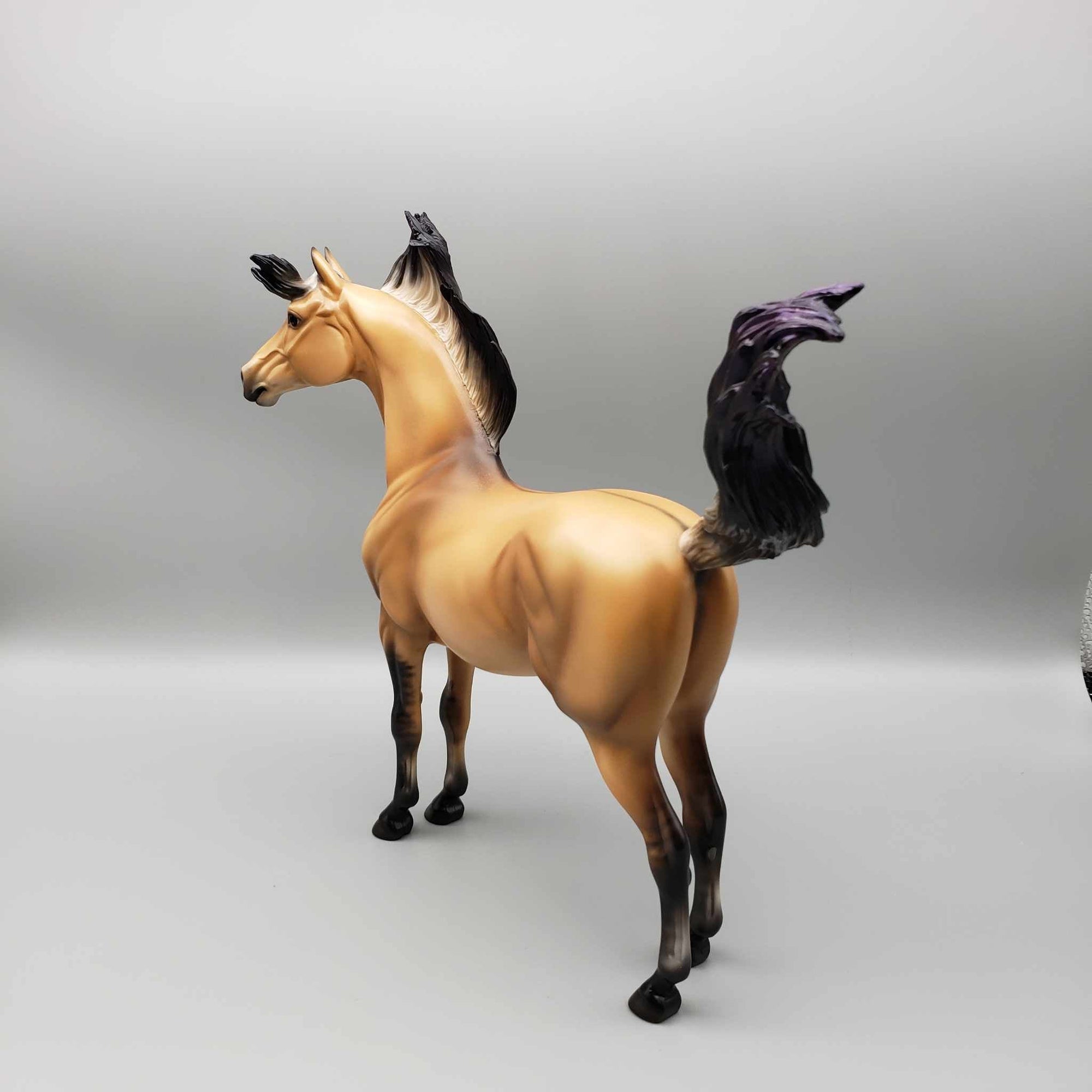 Sam McGee OOAK Frosted Bay Dun Blacklight Reactive Morgan BEST OFFER Moonlight Madness 2023 MM23