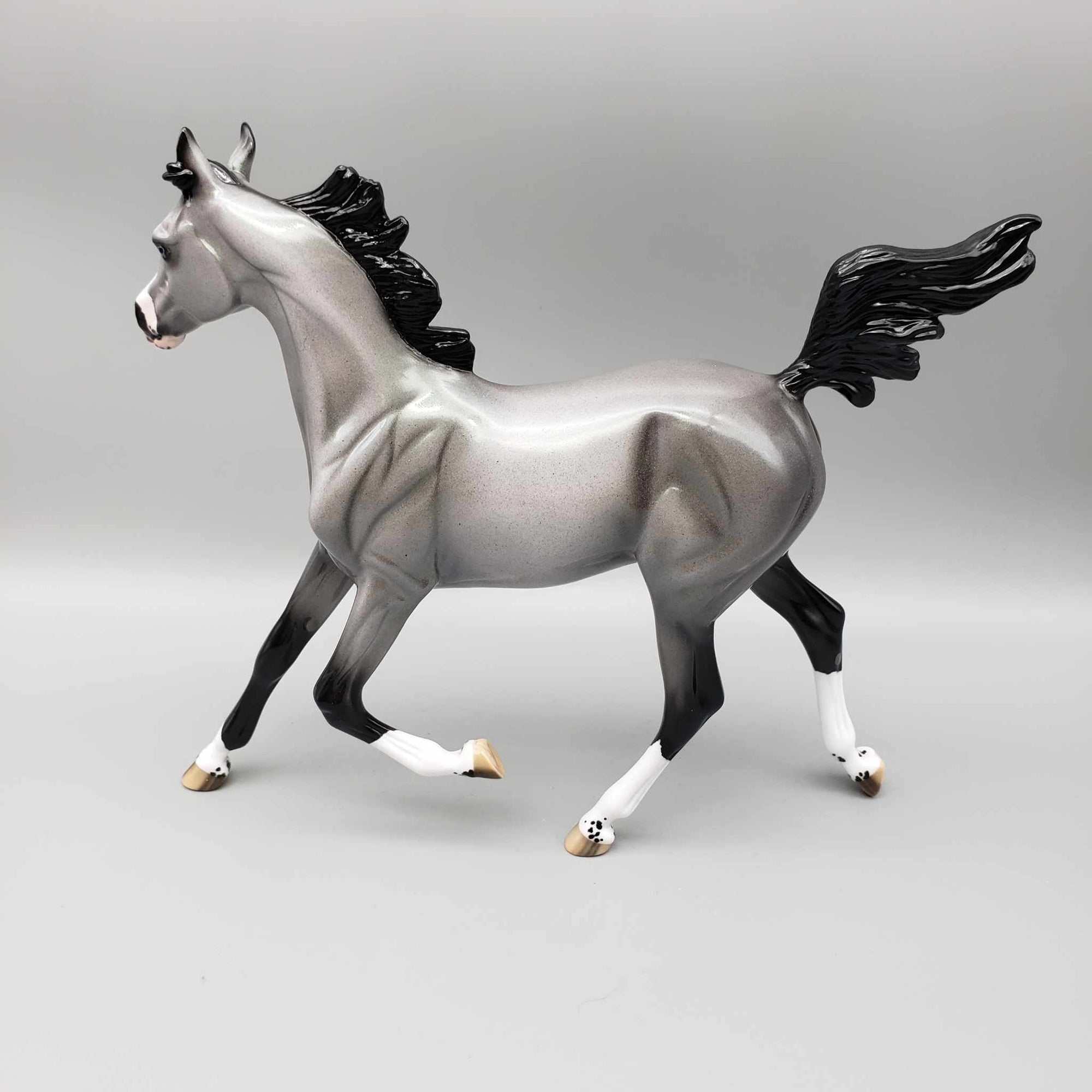 Inclement OOAK Halloween Deco Holographic Blue Roan w/ Red Blacklight Yearling By Ellen Robbins Moonlight Madness 2023 MM23