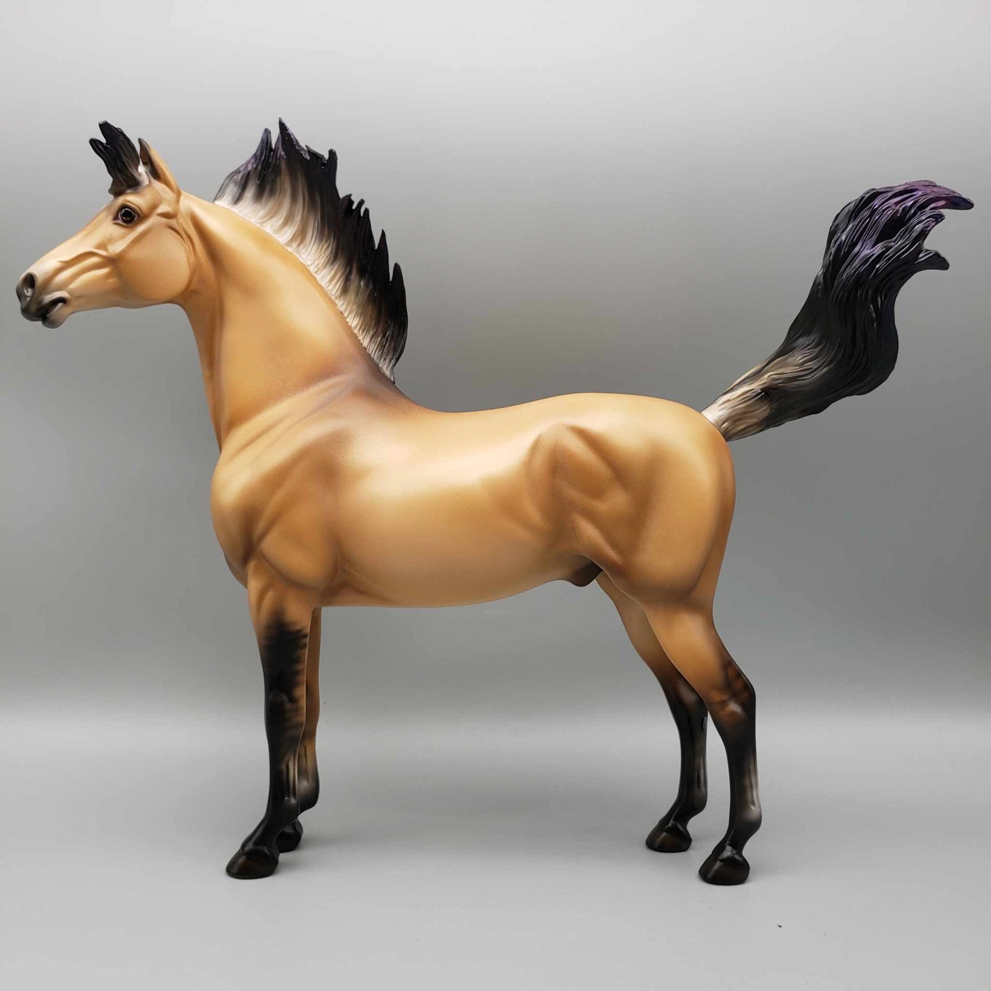 Sam McGee OOAK Frosted Bay Dun Blacklight Reactive Morgan BEST OFFER Moonlight Madness 2023 MM23