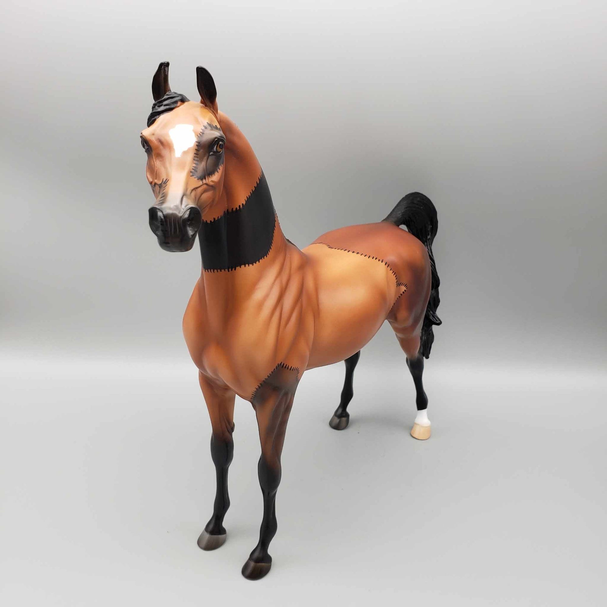 Hawthorne OOAK Halloween Deco Multi-color Red Arabian By Ashley Palmer Moonlight Madness 2023 MM23