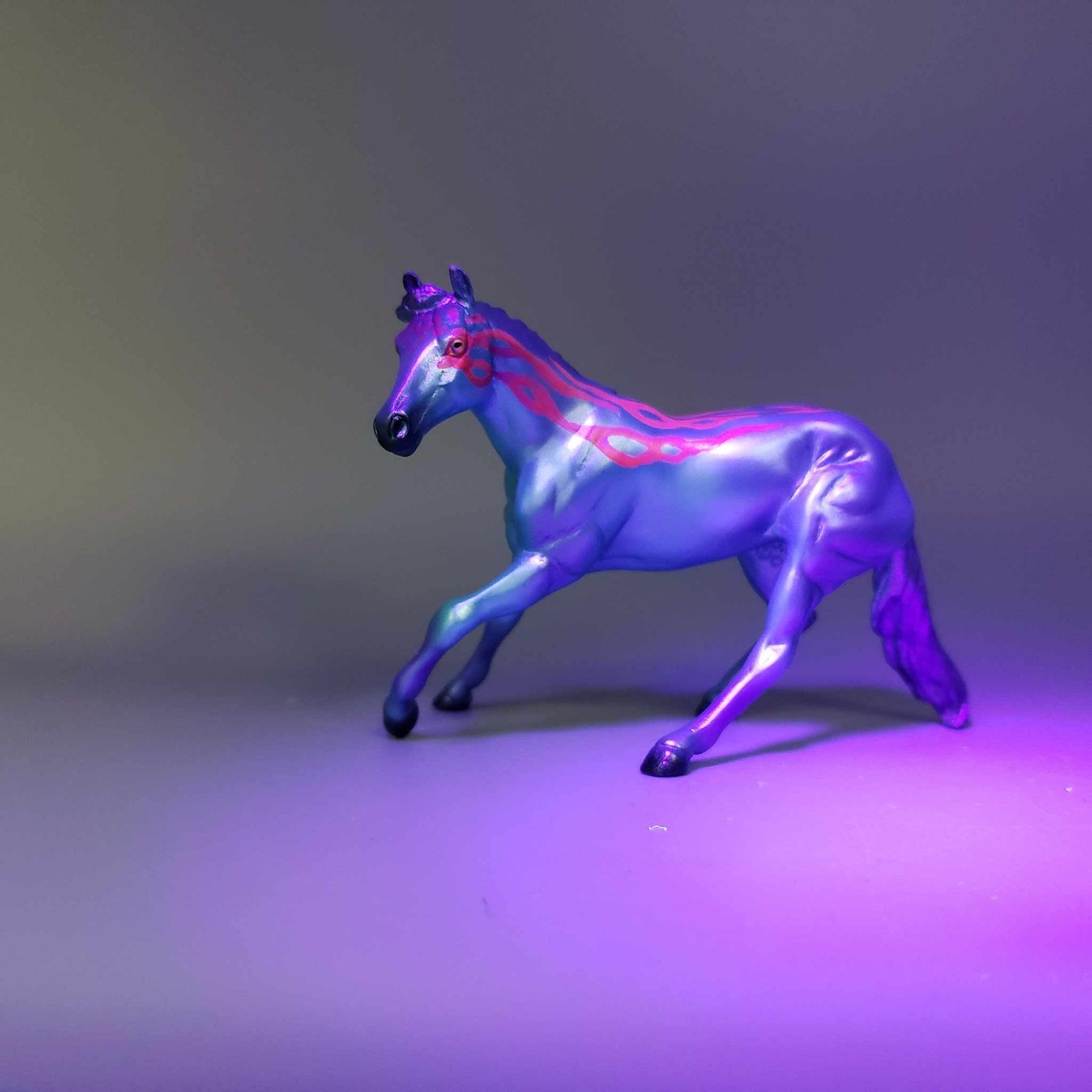 Strans &amp; Calf OOAK Neon Blue Blacklight Reactive Cutter &amp; Alien Calf Chip LE-30 By Jess Hamill Moonlight Madness 2023 MM23