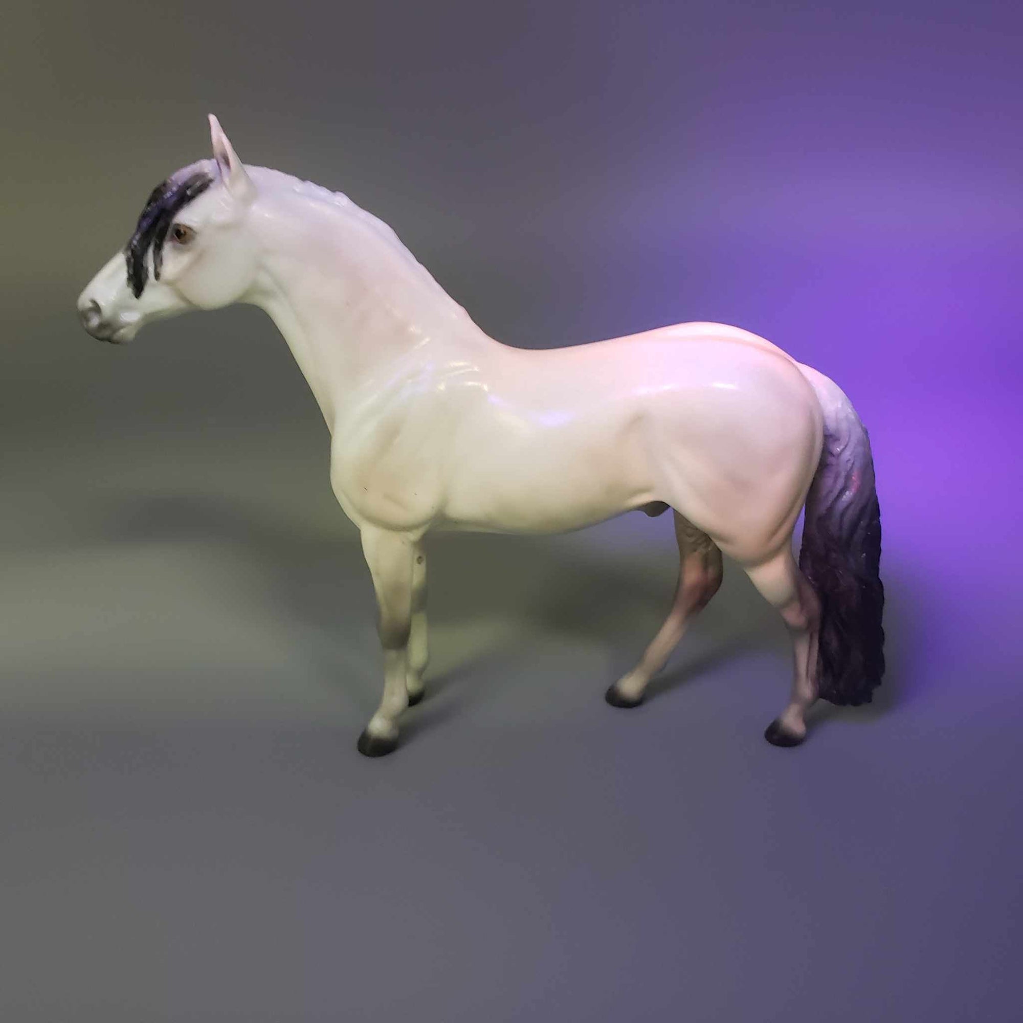 Thorn OOAK Deco Rose Gray Blacklight Reactive Andalusian Chip By Ellen Robbins Moonlight Madness 2023 MM23