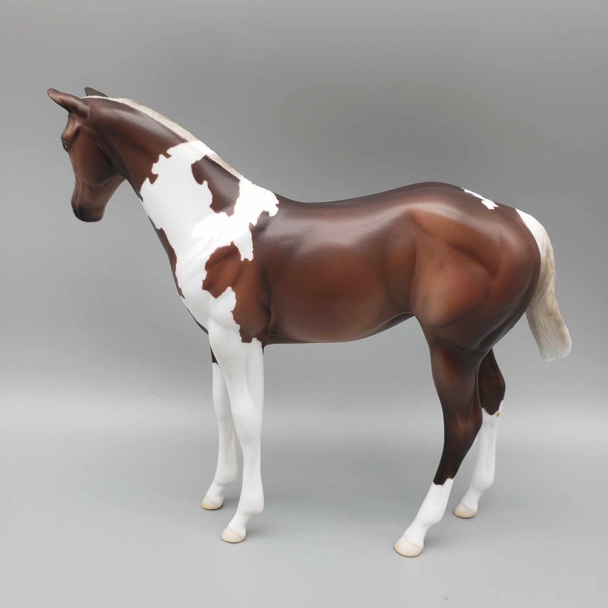 Chesteyn OOAK Flaxen Chestnut Weanling By Jess Hamill HS23