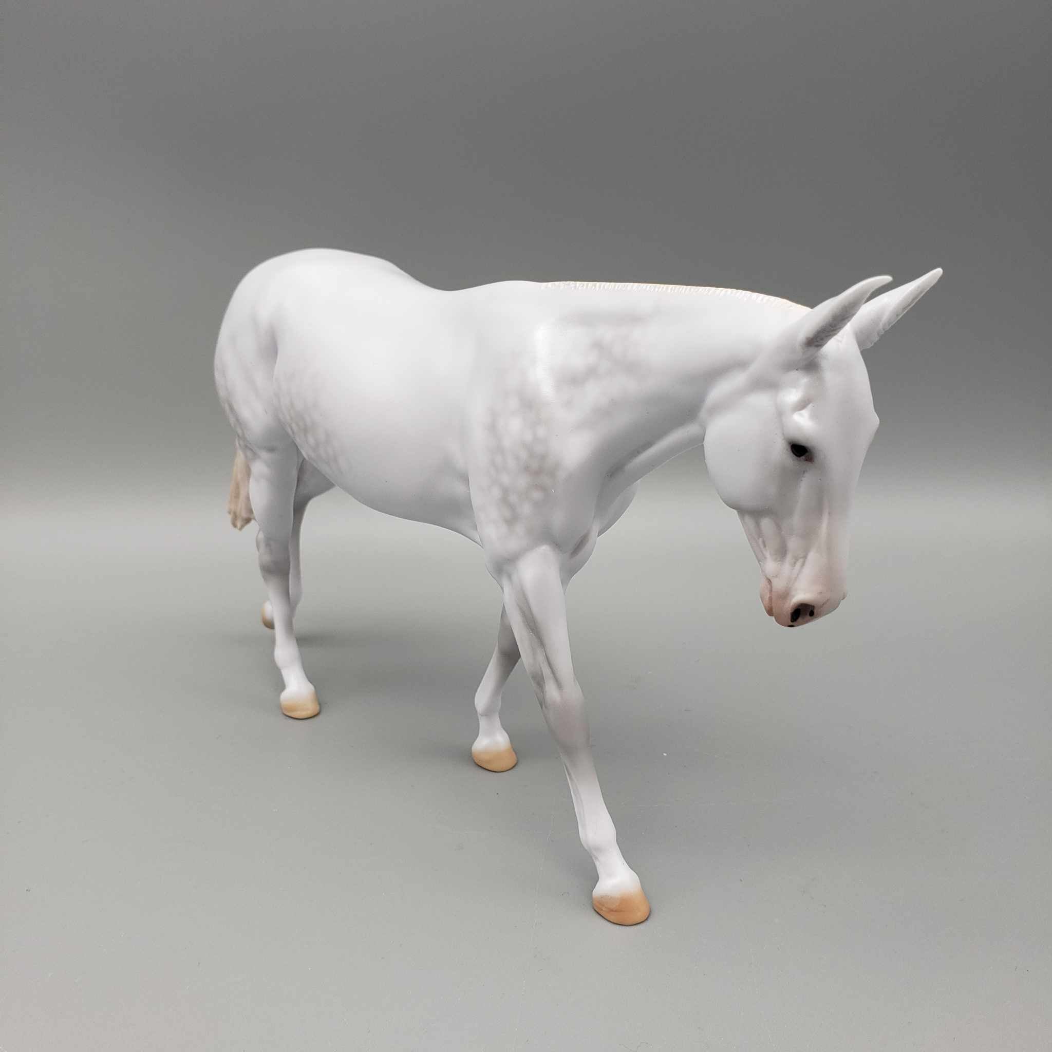 Snowball Limited Edition 22 Dapple Grey Pebble Mule Dinner Model for Holiday Event Dinner 2023 By Ellen Robbins Holiday Sale HS23