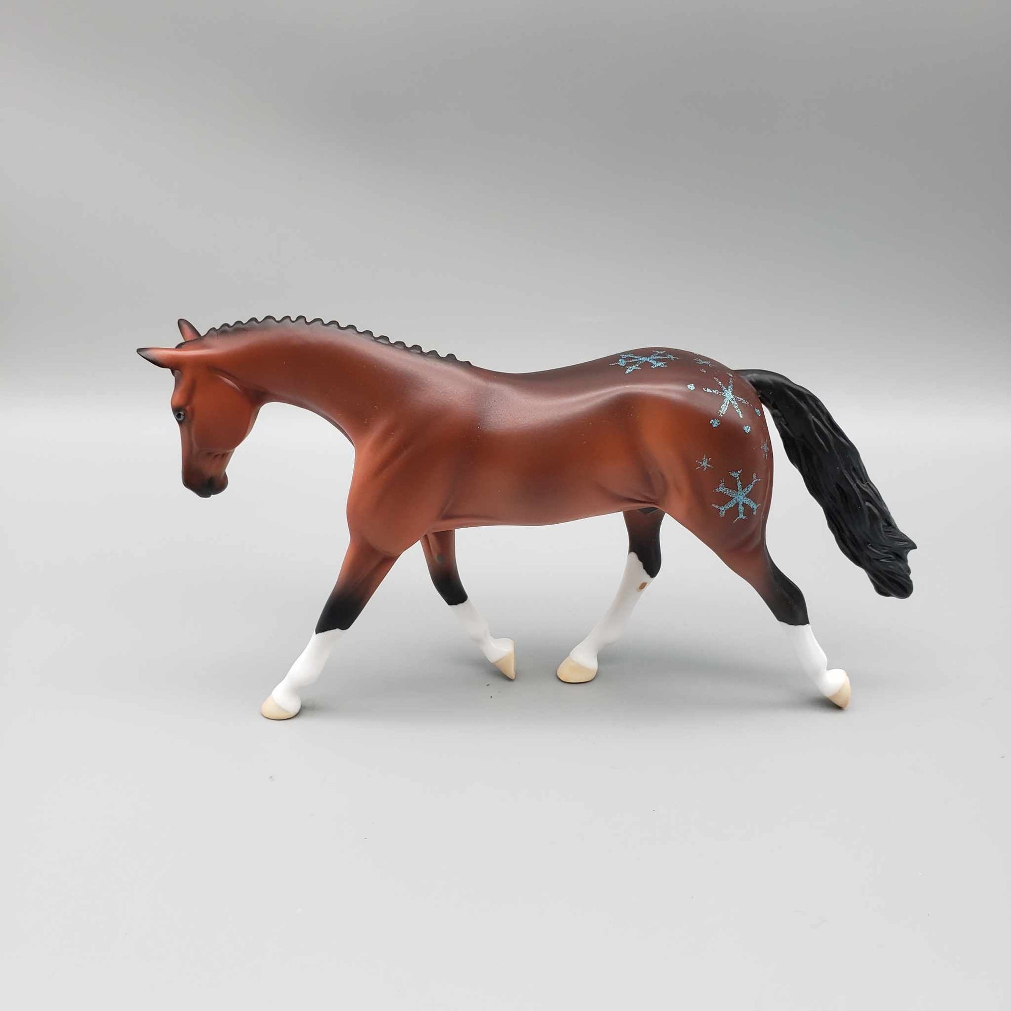 On Holiday OOAK Bay Deco W/ Glitter Snowflakes Warmblood Pebble By Ellen Robbins Holiday Sale HS23