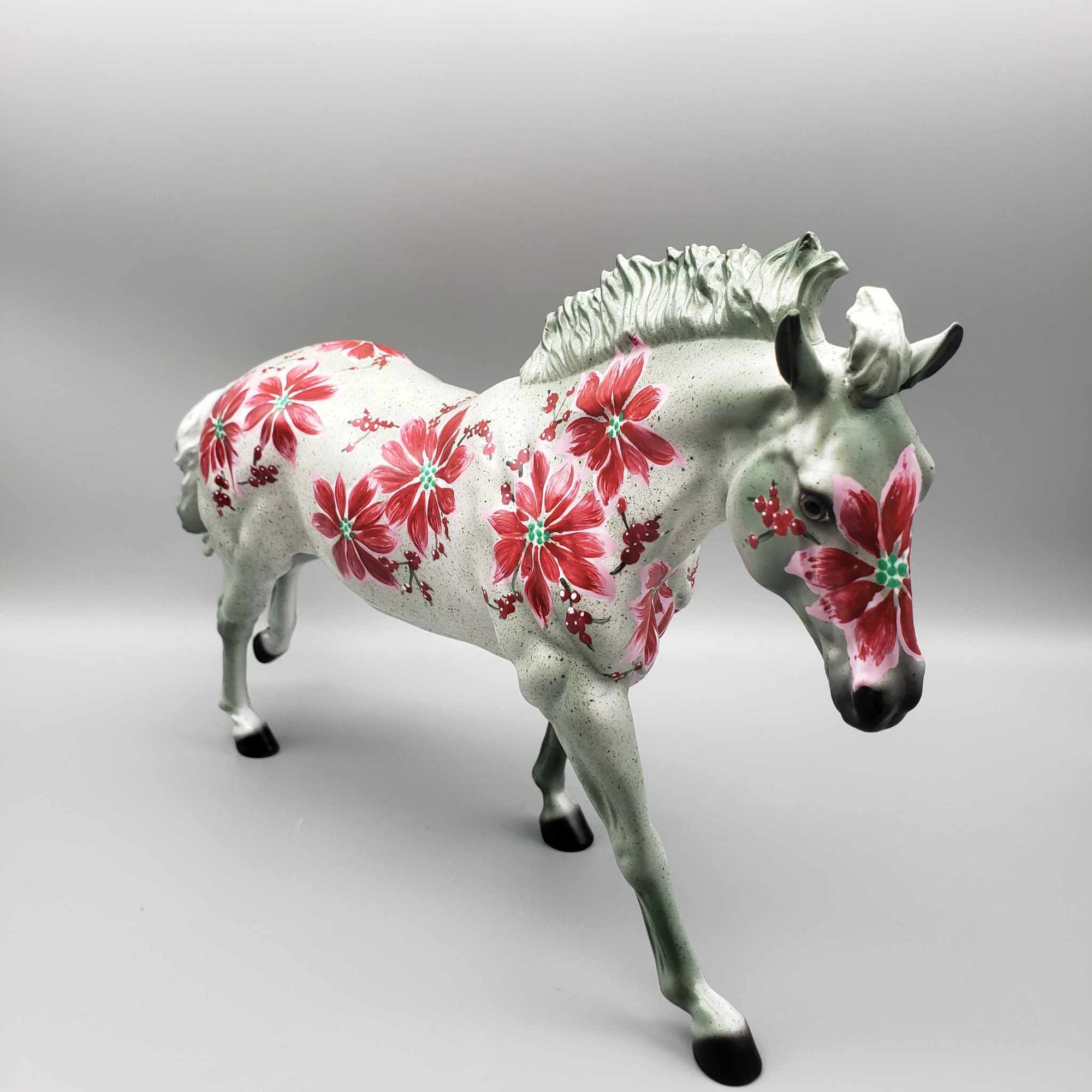 Poinsettia Fields OOAK Green Roan W/ Poinsettias Deco Remington By Dawn Quick Holiday Sale HS23