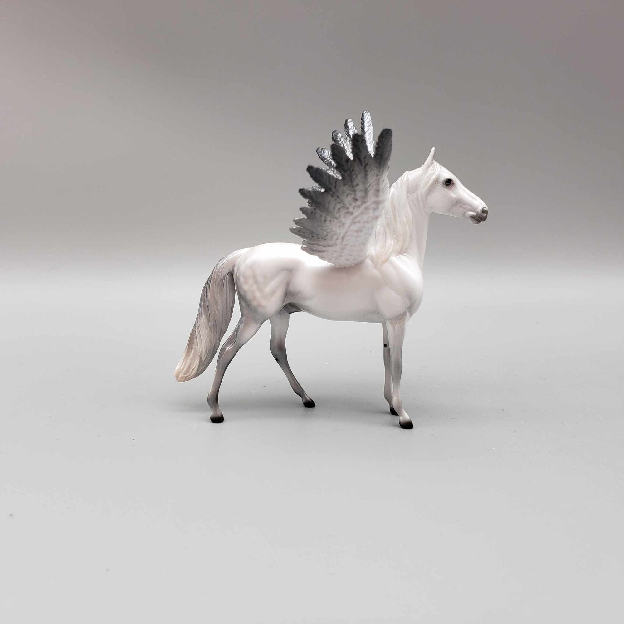 The Messenger OOAK Silver and White Morgan Chip with Angel Wings By Ellen Robbins Holiday Sale HS23